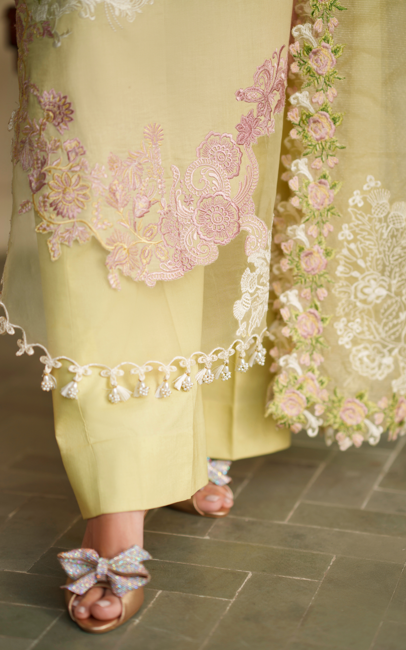 Asifa and Nabeel | Versa Luxury Lawn 26 | Heirloom VUL26-03