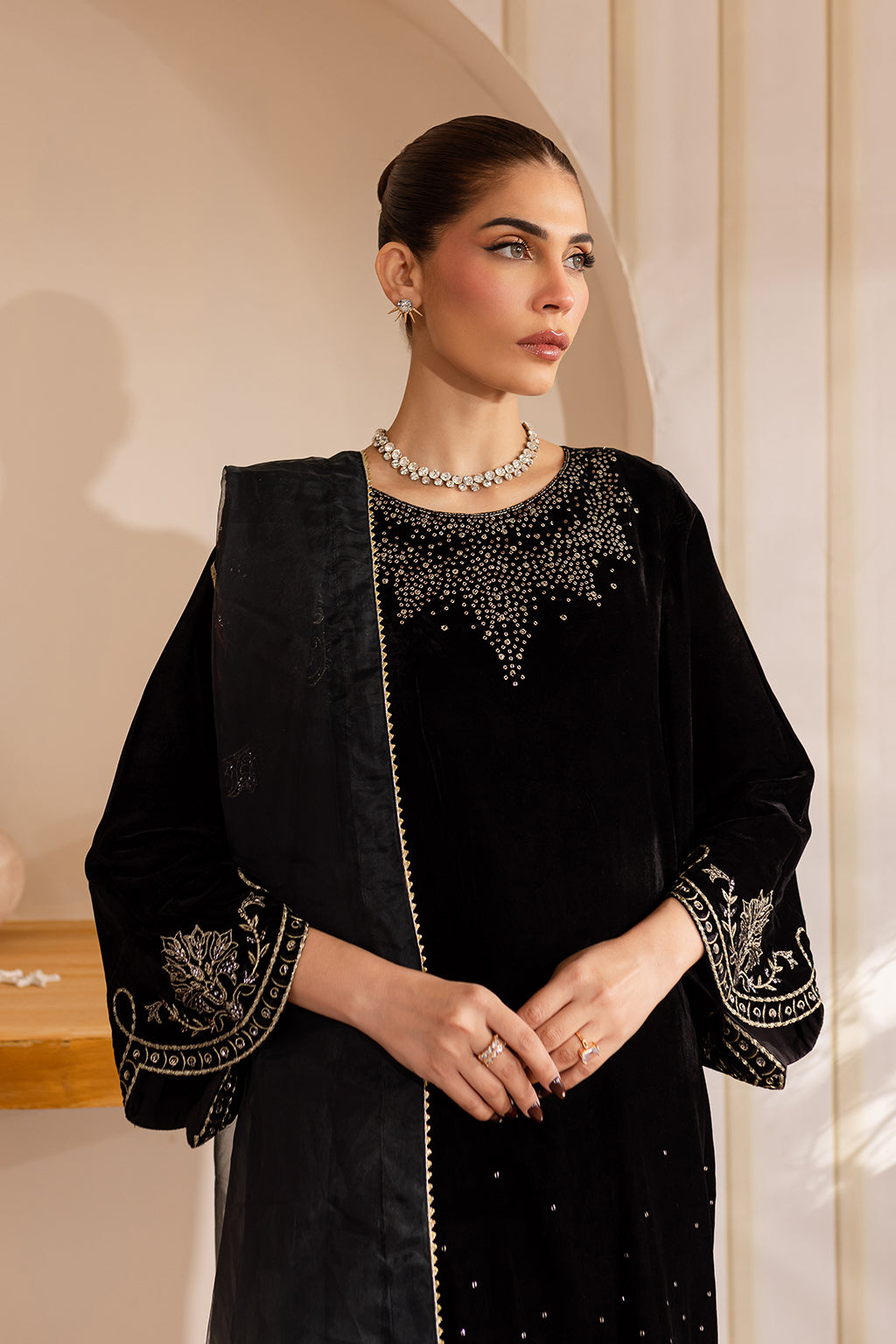 Vanya | Velvet Formals 24 |  KV-51 - Riwayat-e-Khas