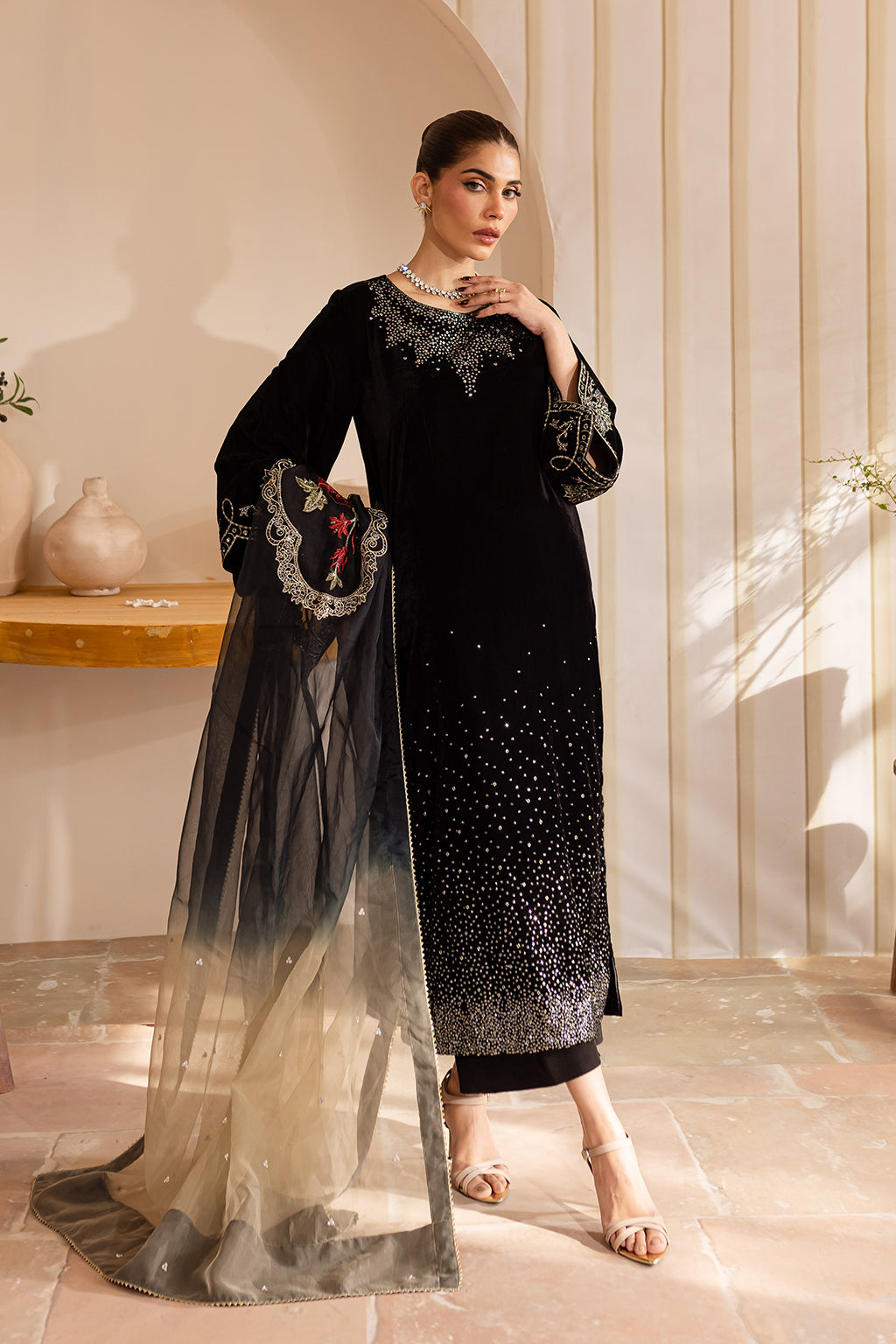 Vanya | Velvet Formals 24 |  KV-51 - Riwayat-e-Khas