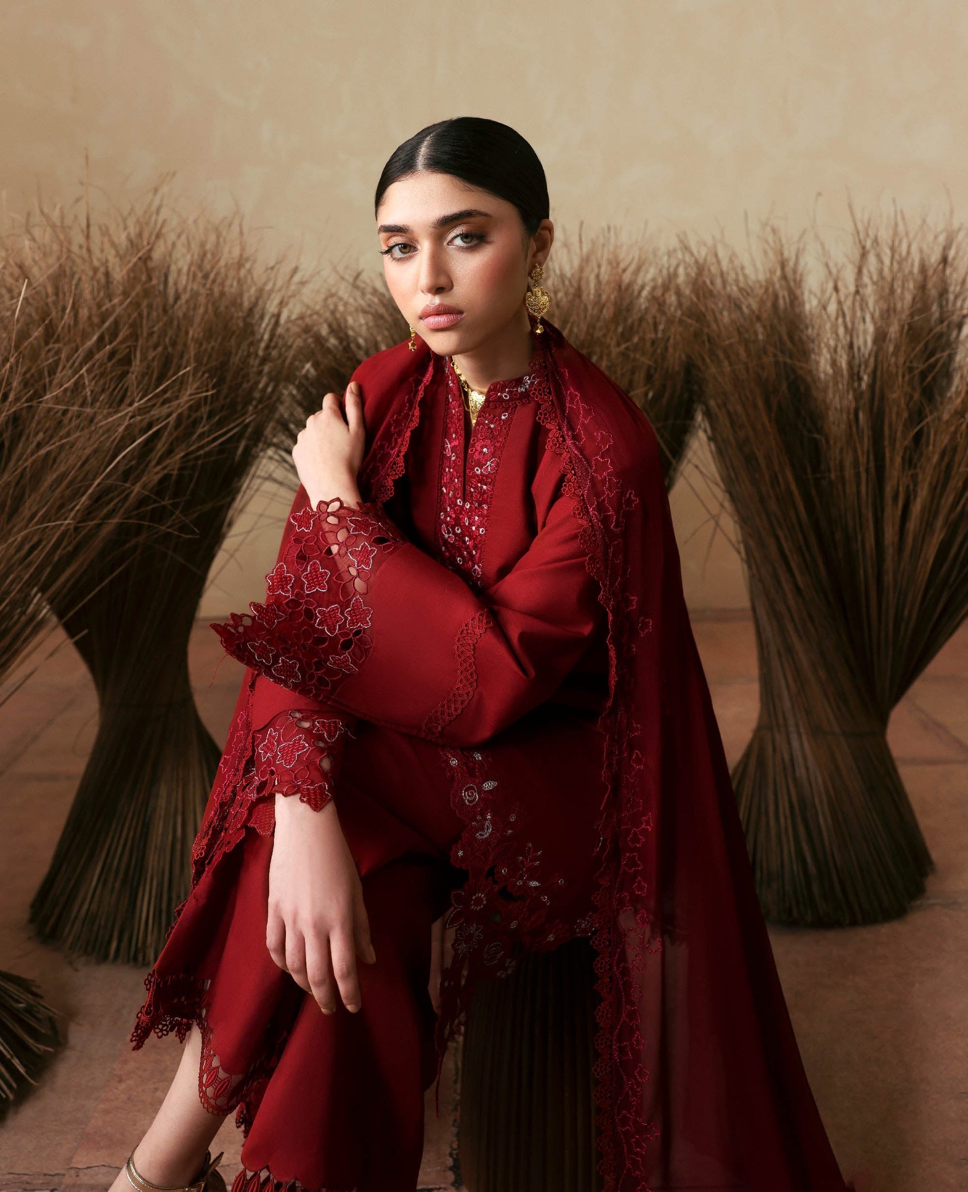 Republic Womenswear | Basic Vol 1'26 | Vermil