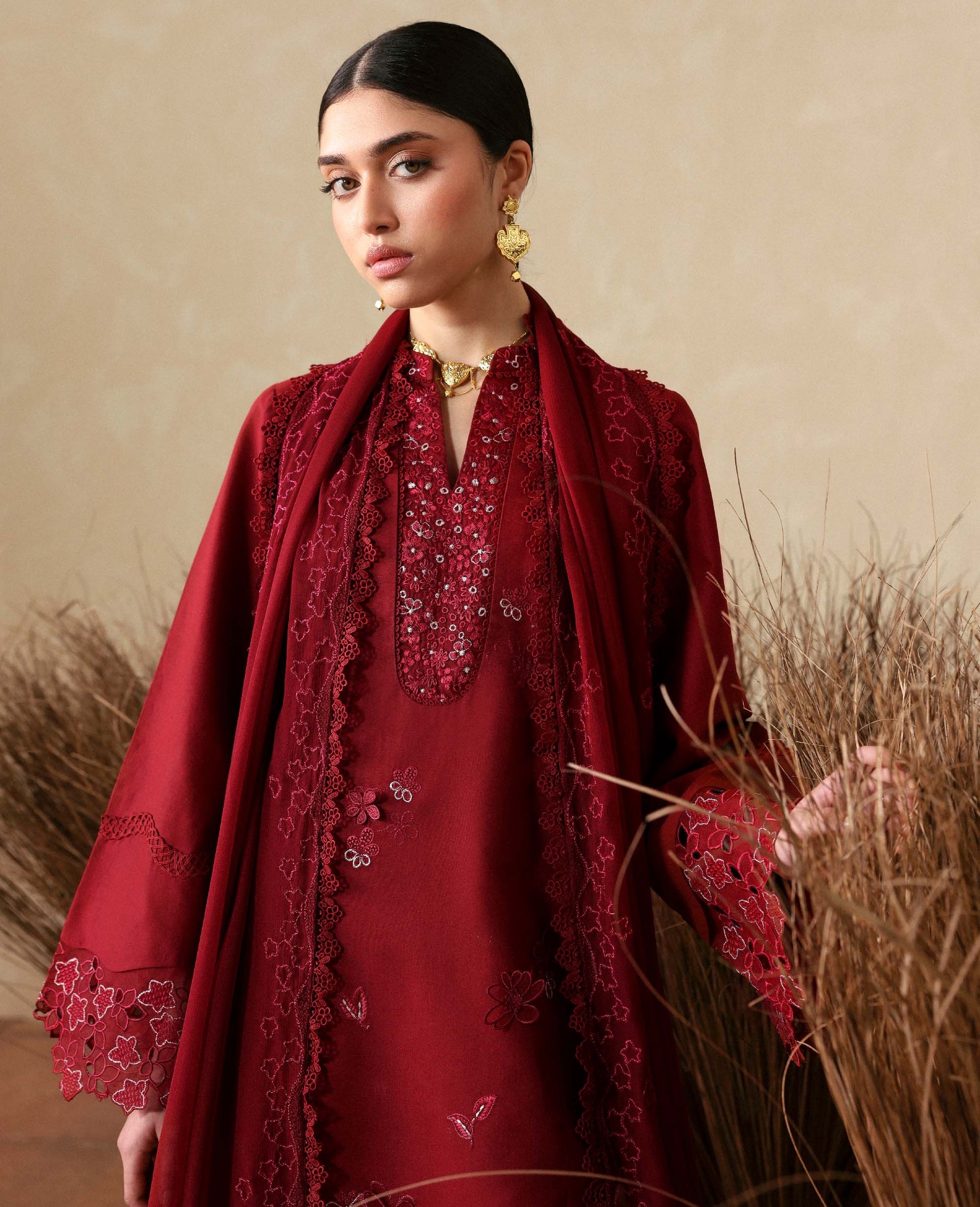 Republic Womenswear | Basic Vol 1'26 | Vermil
