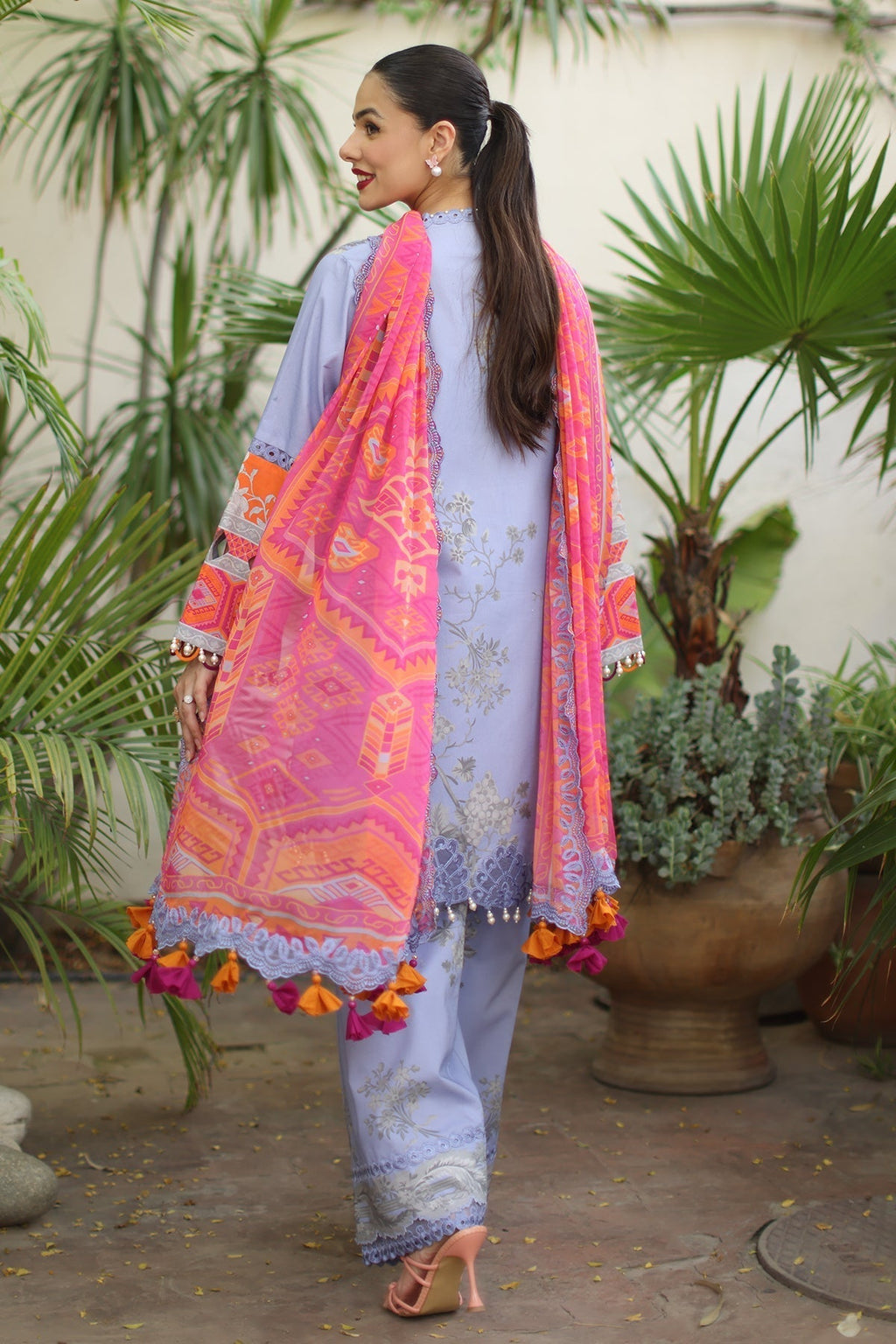 Charizma | Aniq Lawn | AN6-07