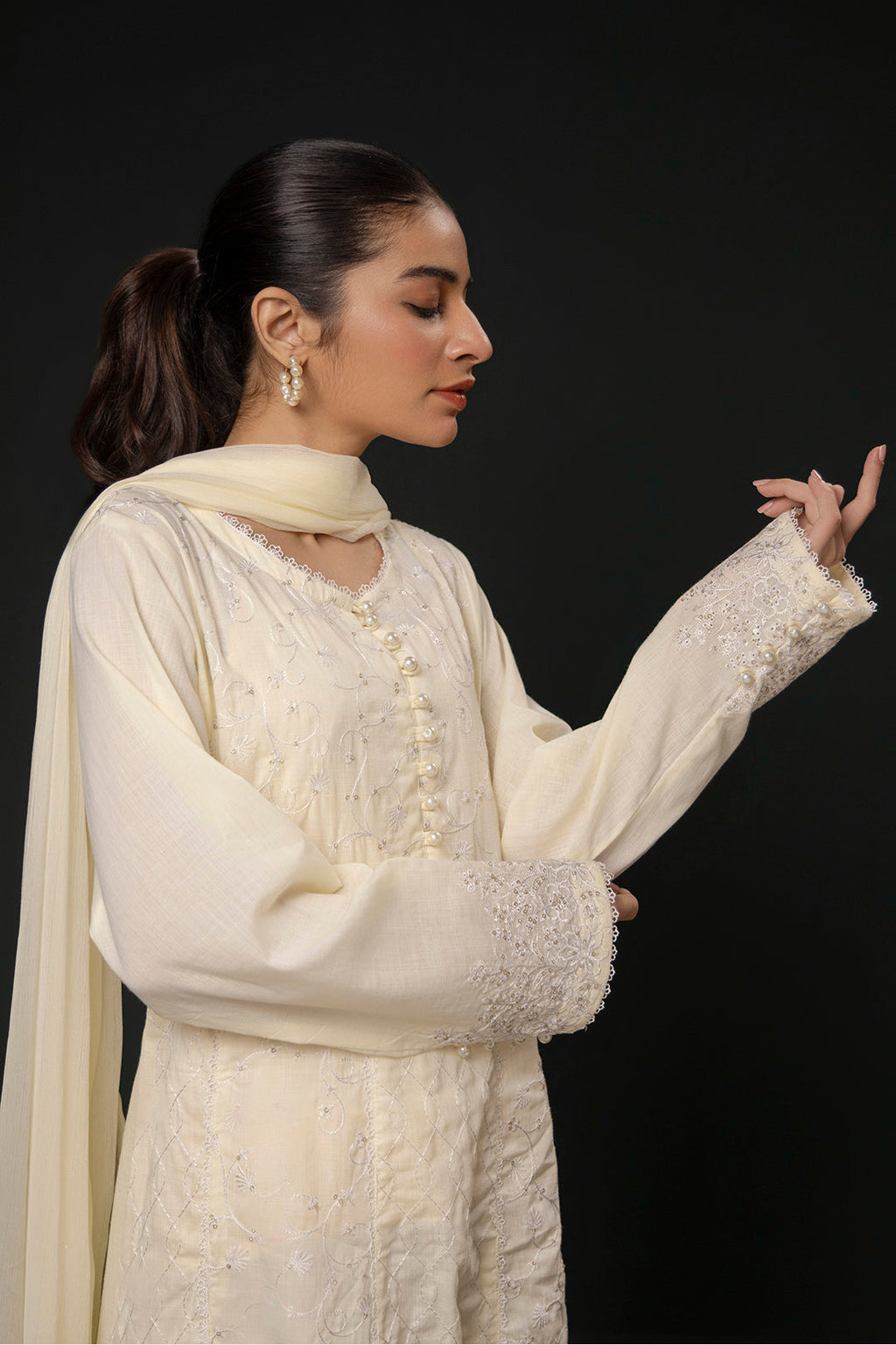 Zellbury | Summer Pret | Embroidered Kurta Dupatta Trouser - 3332 - Libasekhas