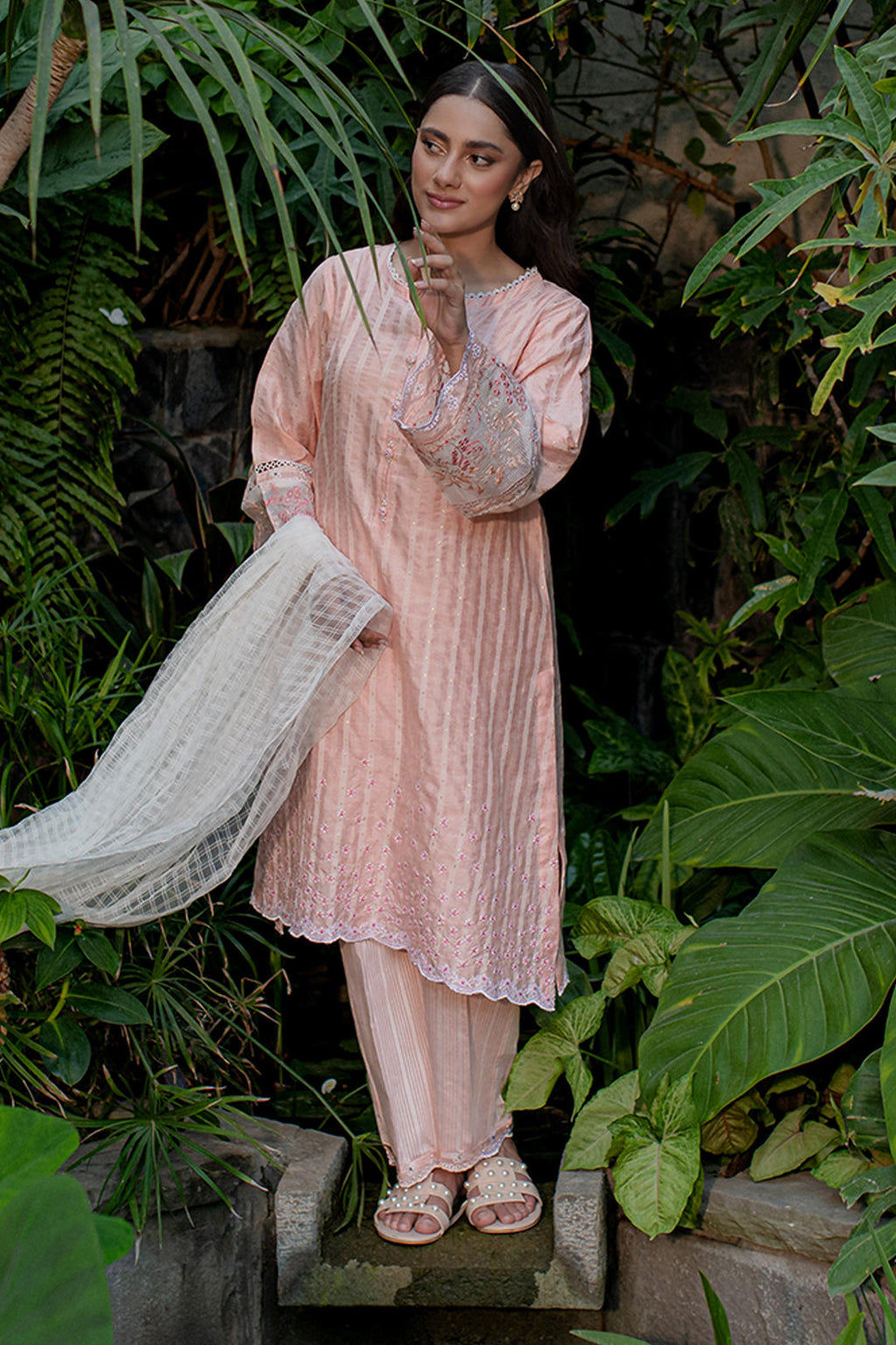Zellbury | Summer Pret | Embroidered Kurta Dupatta Trouser - 2001 - Libasekhas