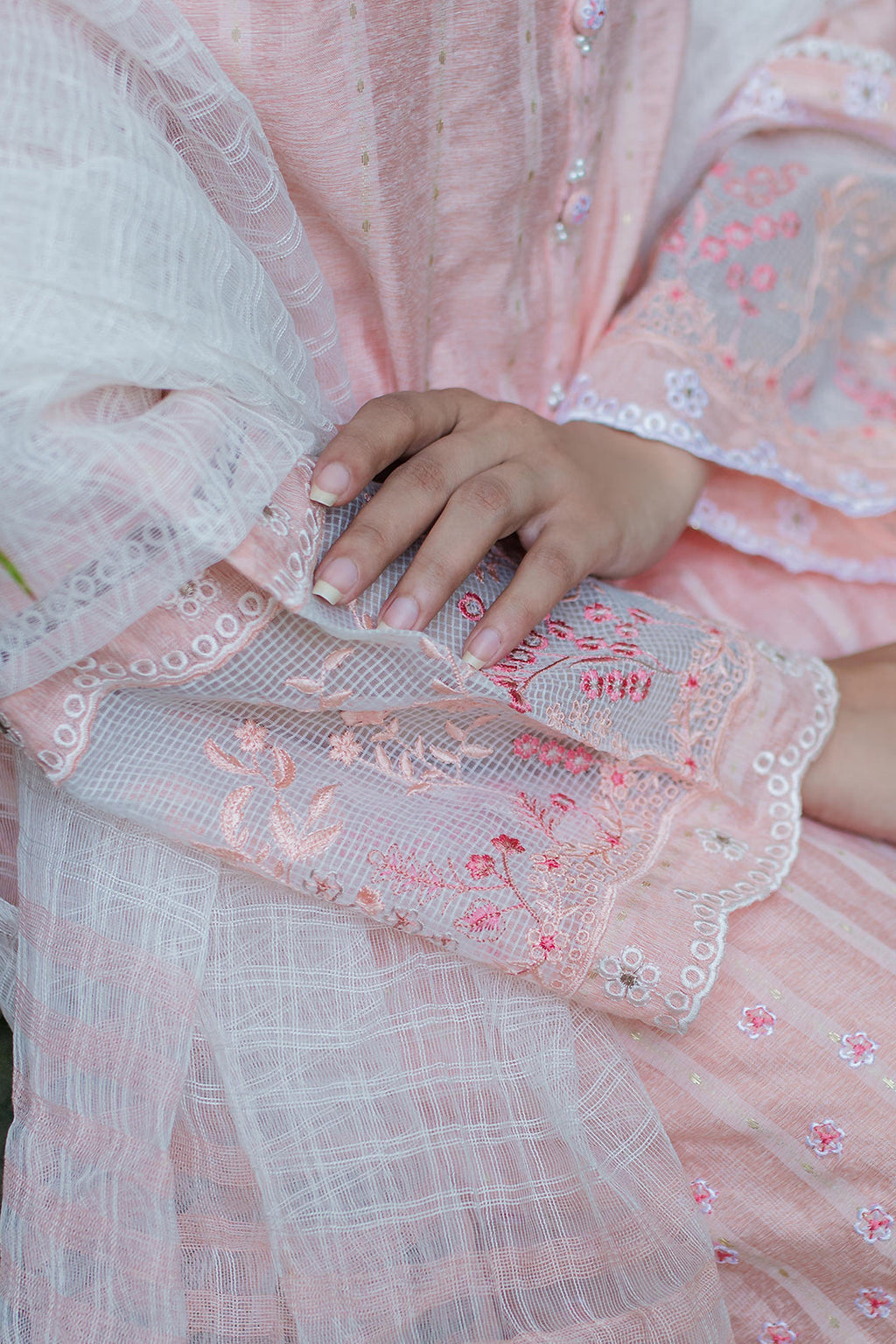 Zellbury | Summer Pret | Embroidered Kurta Dupatta Trouser - 2001 - Libasekhas