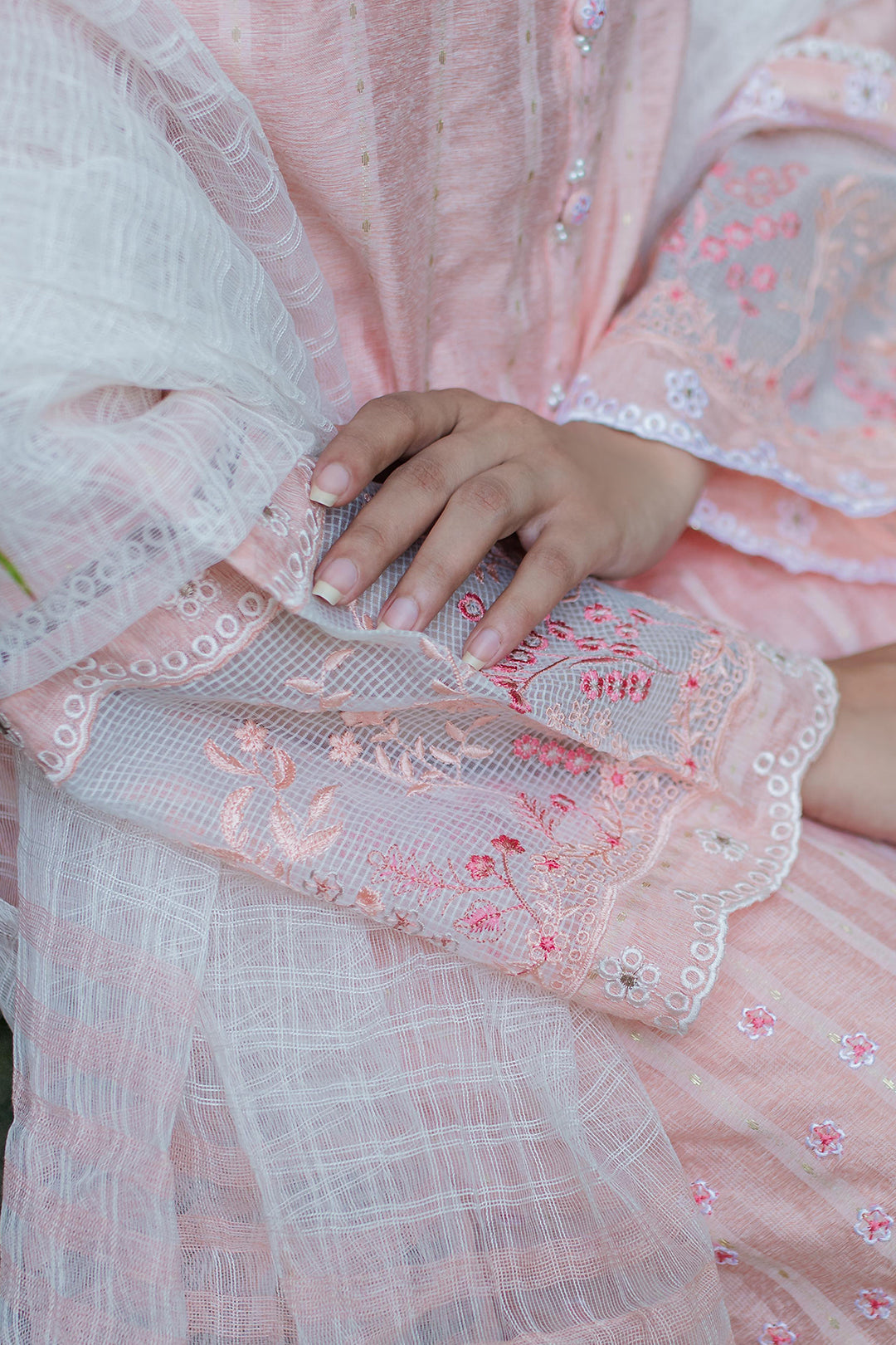 Zellbury | Summer Pret | Embroidered Kurta Dupatta Trouser - 2001 - Libasekhas