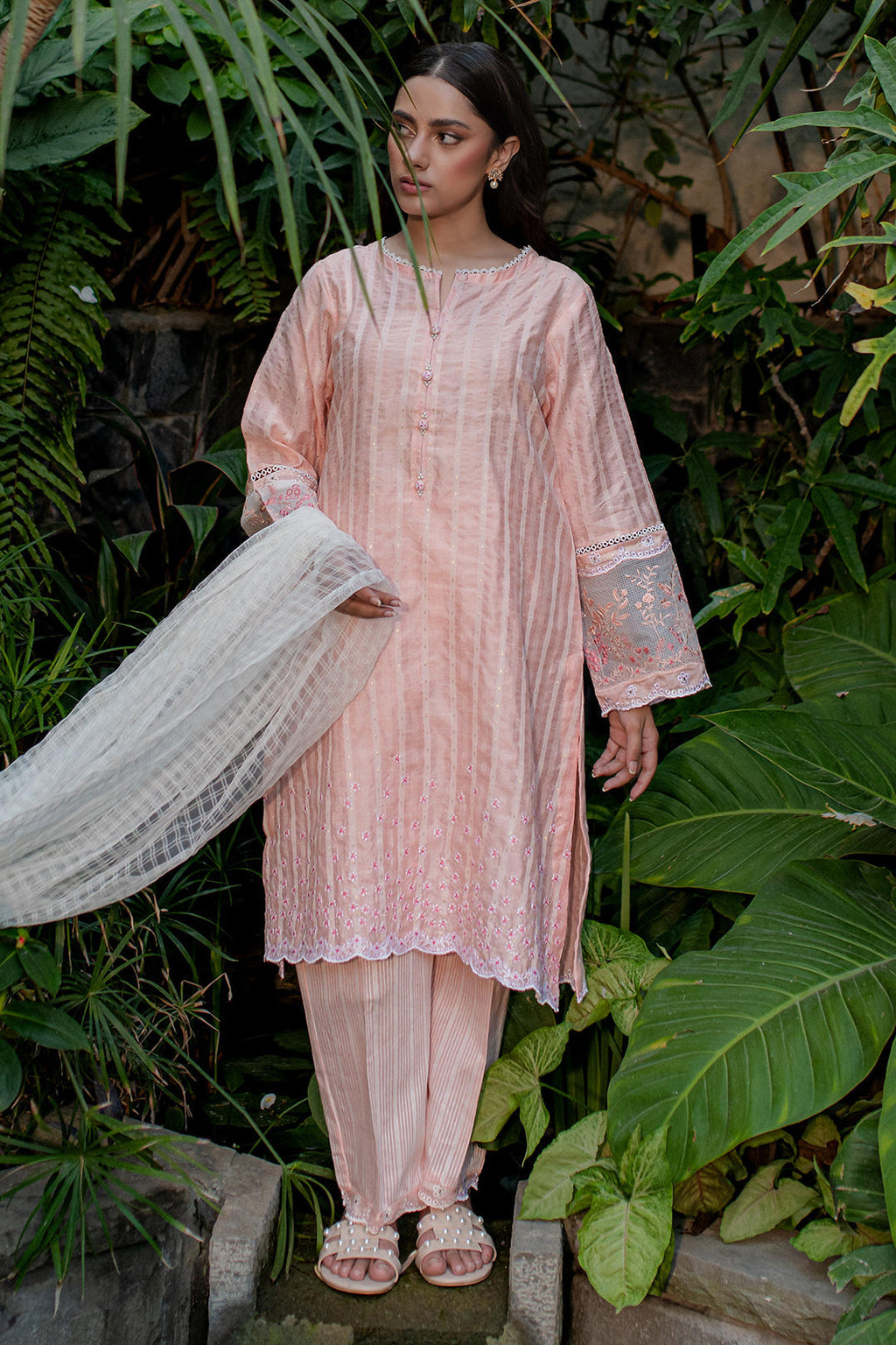 Zellbury | Summer Pret | Embroidered Kurta Dupatta Trouser - 2001 - Libasekhas