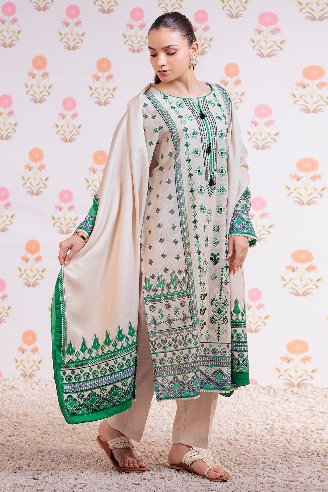 Zellbury | Winter Pret | Embroidered Kurta Dupatta Trouser - 3075 - Libasekhas