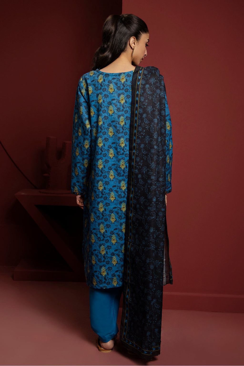 Zellbury | Winter Pret | Kurta Dupatta Trouser - 3115 - Libasekhas