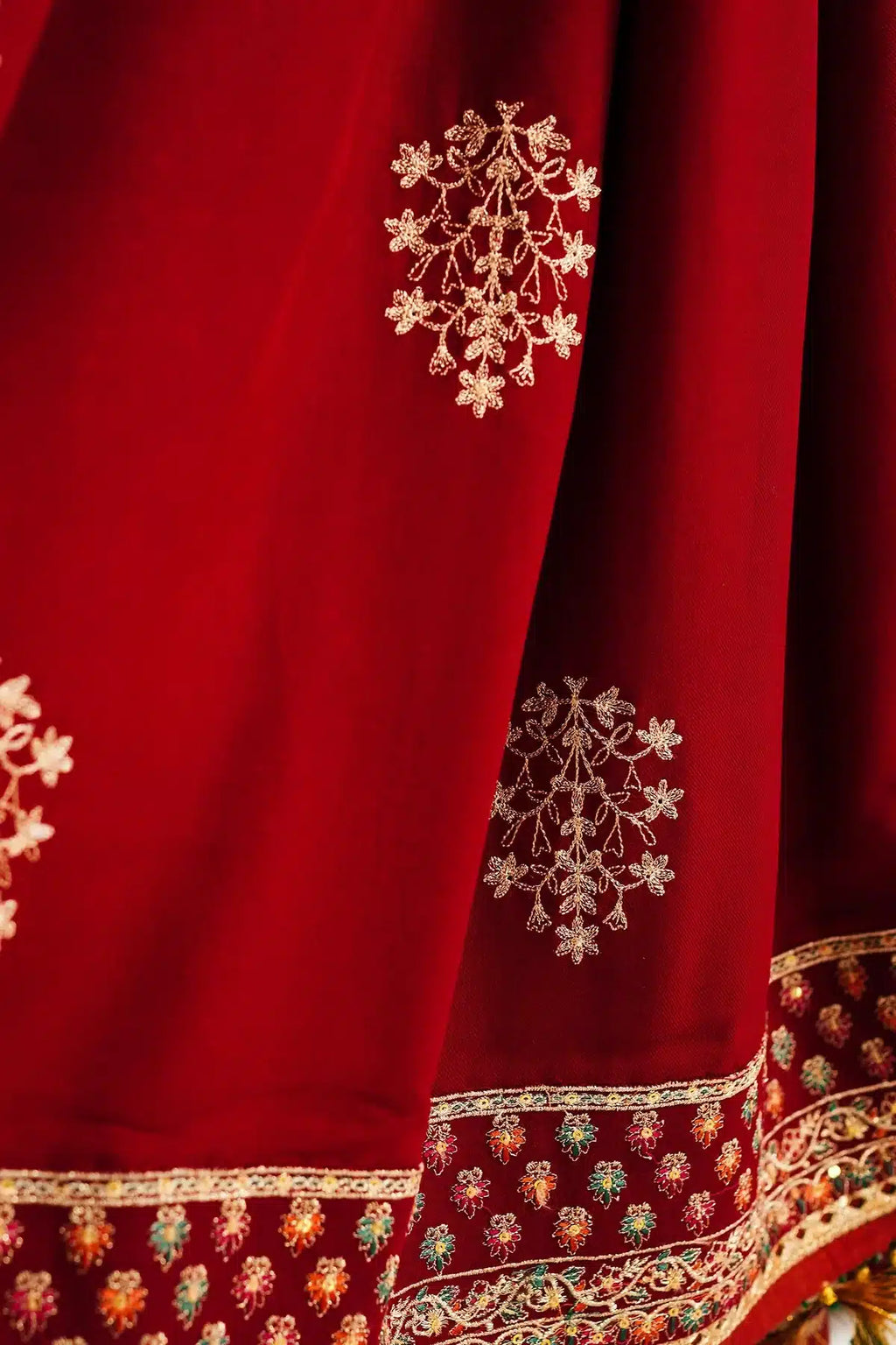 Zara ShahJahan | Winter Shawl 23 | WS23-D4 - House Of Anaya