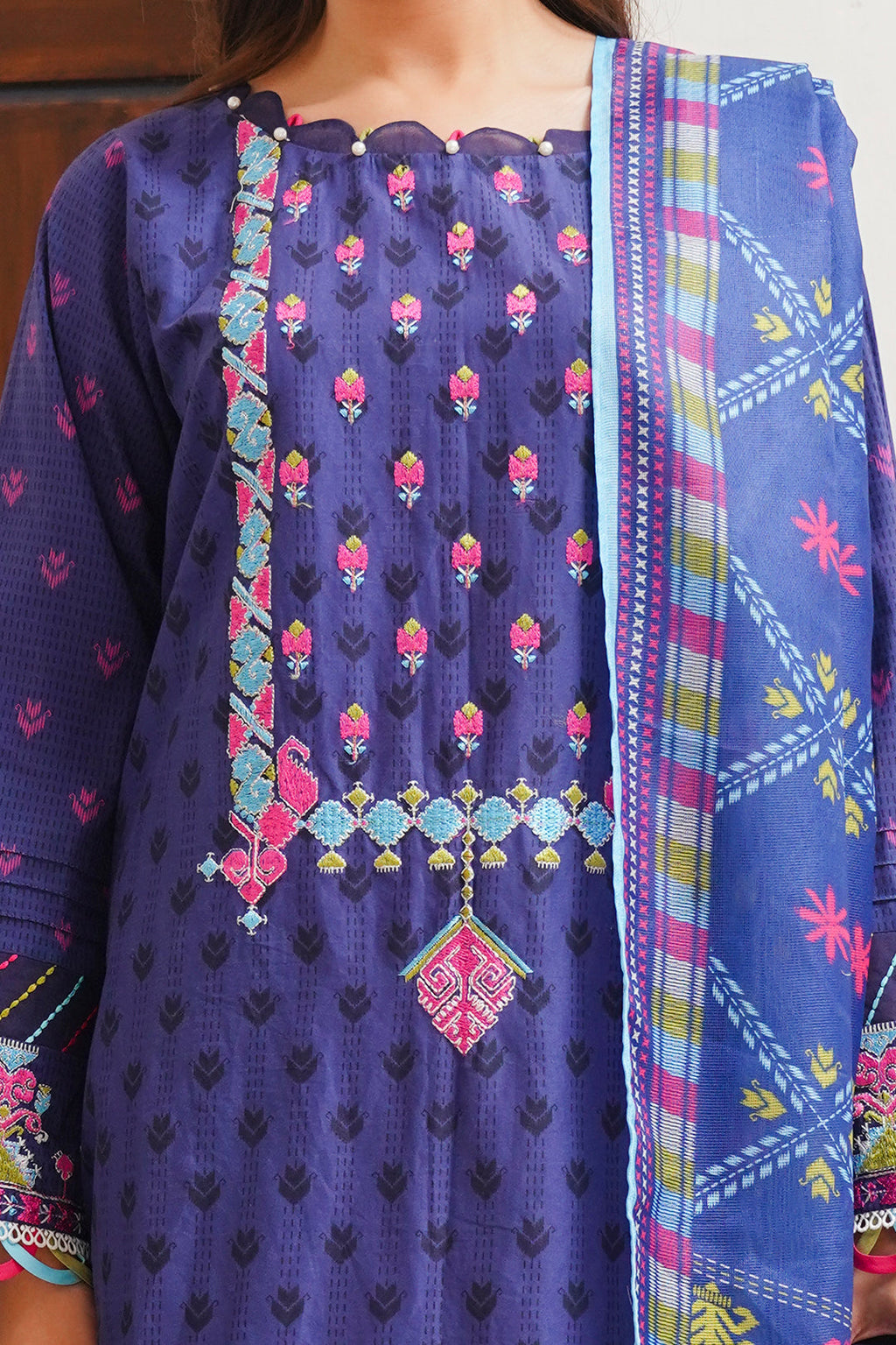 Zellbury | Unstitched 2 Piece Cambric | Embroidered Shirt Dupatta - 0108 - Libasekhas