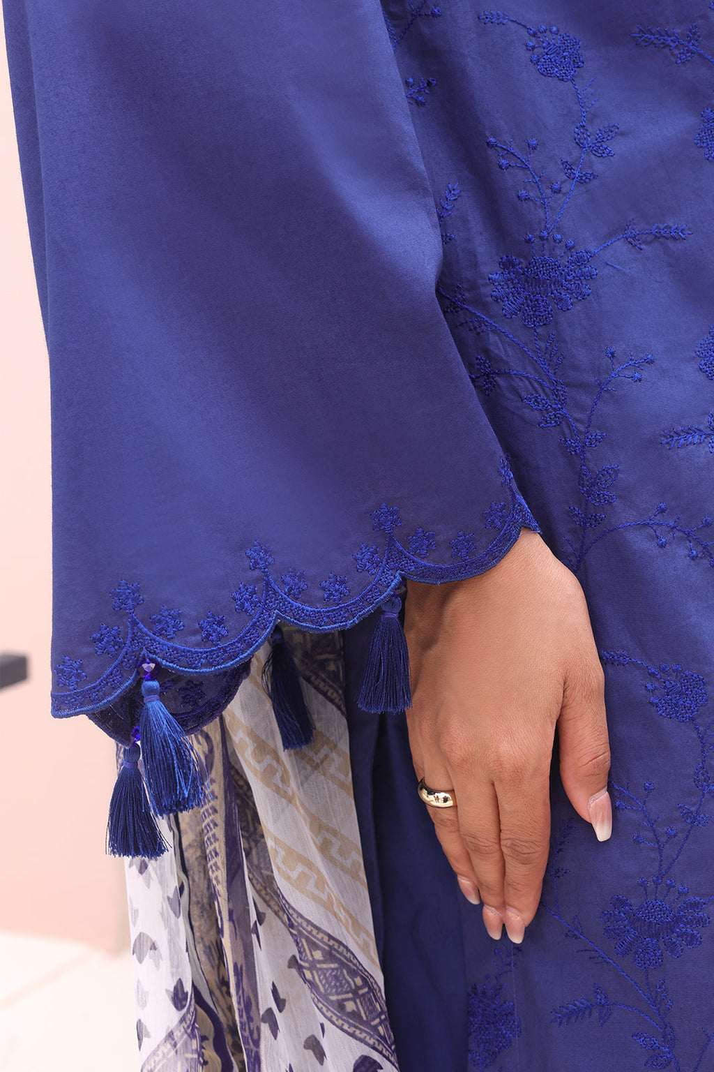 Zellbury | Unstitched 3 Piece Cambric | Embroidered Shirt Dupatta - 0604 - Libasekhas