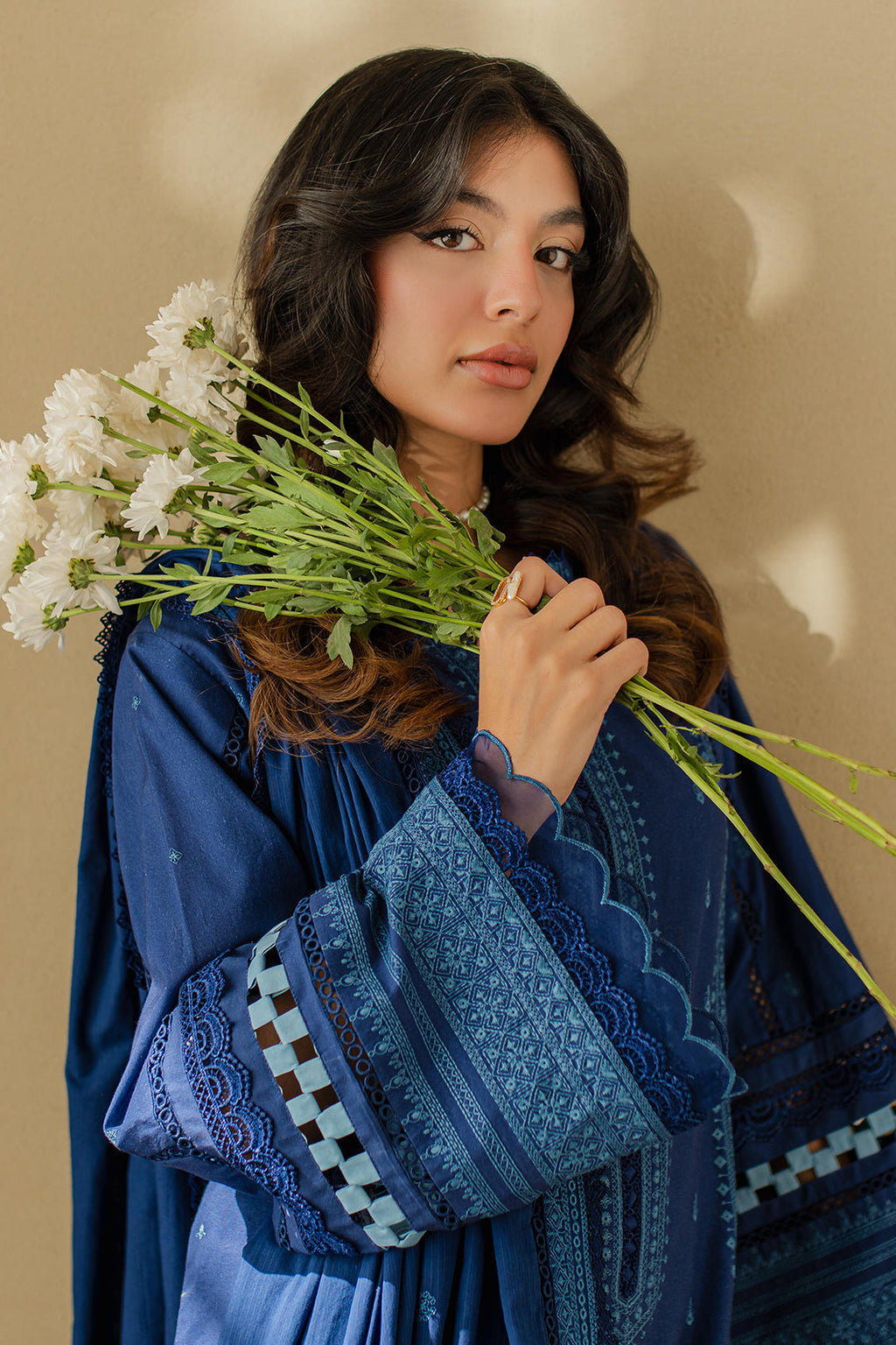 Zellbury | Unstitched 3 Piece Chikankari | Embroidered Shirt Shalwar Dupatta - 0711 - Libasekhas