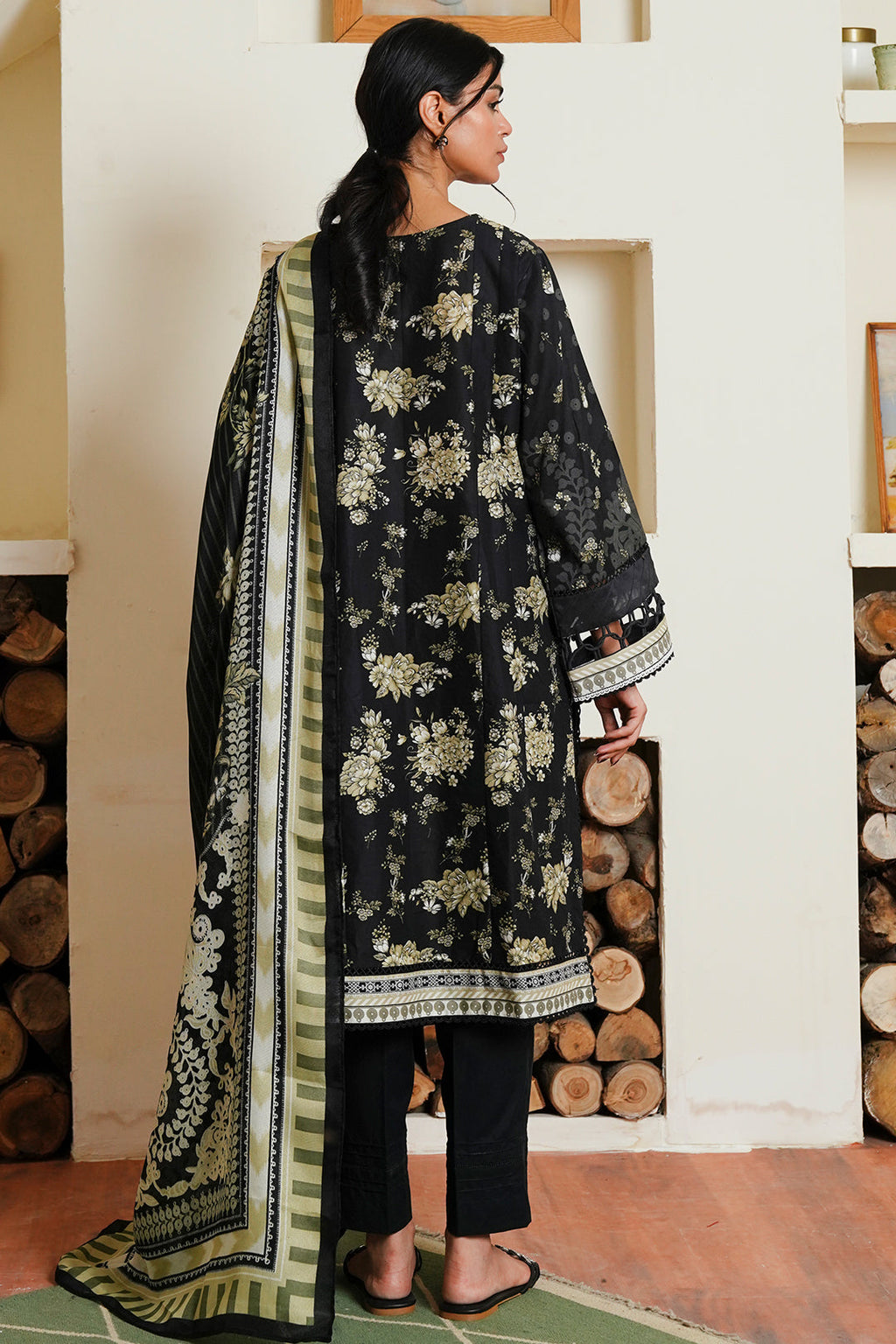 Zellbury | Unstitched 3 Piece Cambric | Shirt Shalwar Dupatta - 0036 - Libasekhas