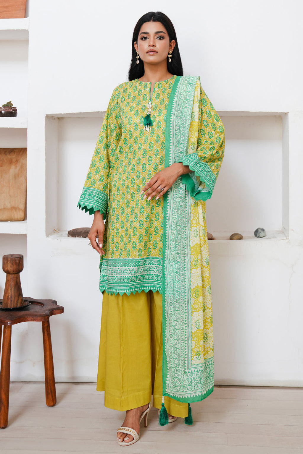 Zellbury | Unstitched 3 Piece Cambric | Shirt Shalwar Dupatta - 0117 - Libasekhas