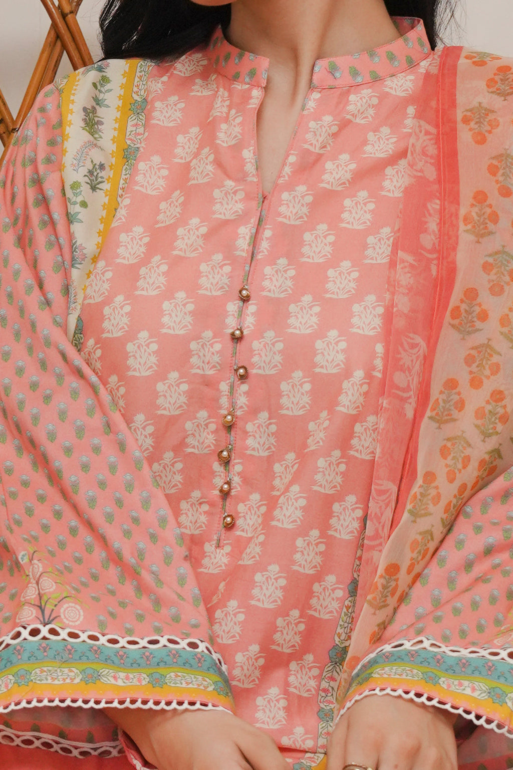Zellbury | Unstitched 3 Piece Cambric | Shirt Shalwar Dupatta - 0119 - Libasekhas