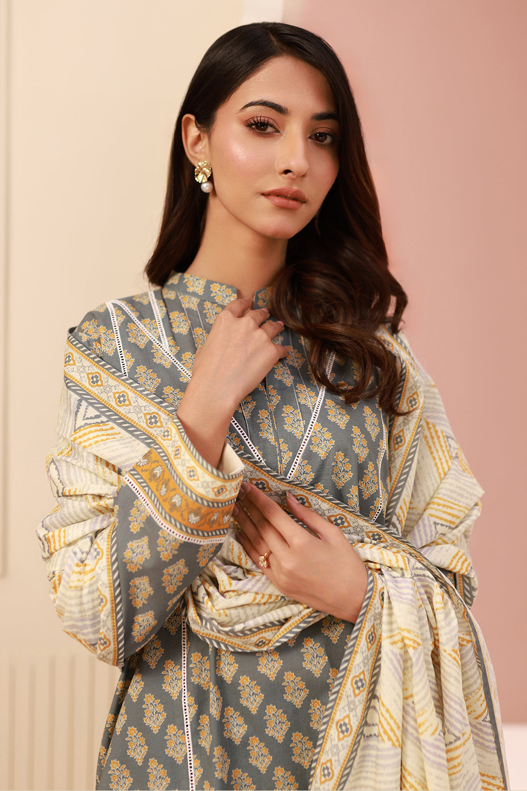 Zellbury | Unstitched 3 Piece Cambric | Shirt Shalwar Dupatta - 0626 - Libasekhas