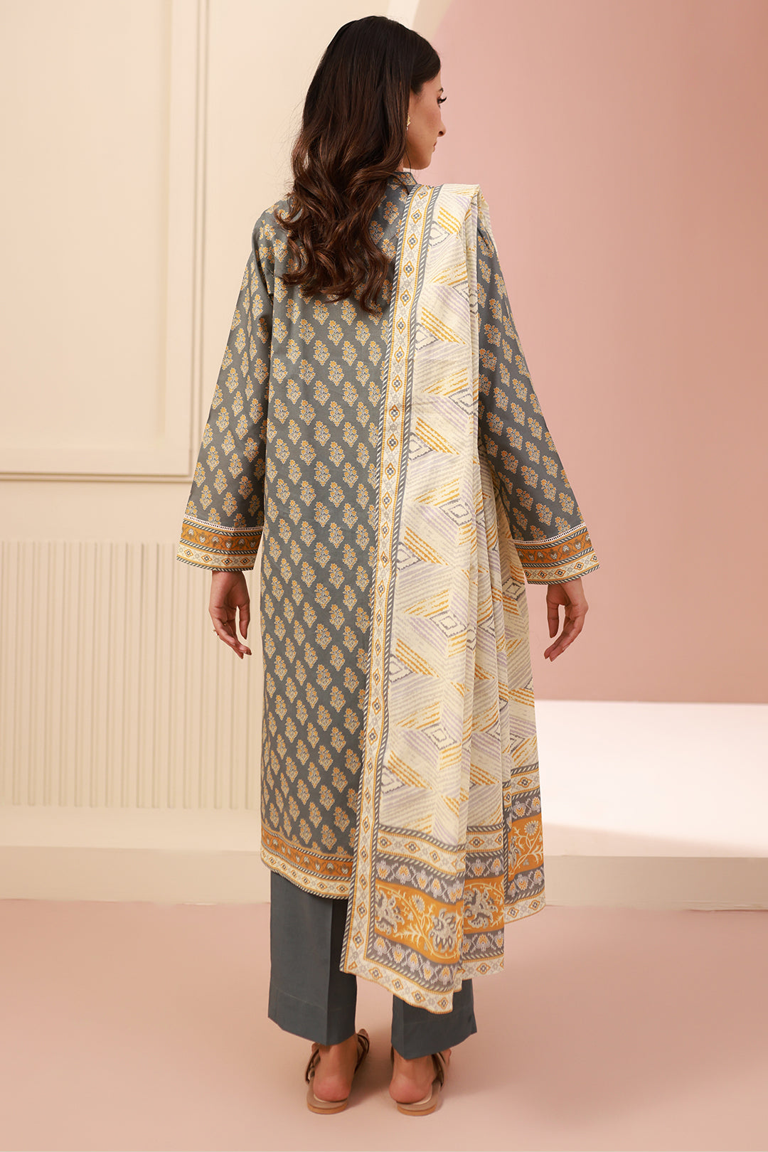 Zellbury | Unstitched 3 Piece Cambric | Shirt Shalwar Dupatta - 0626 - Libasekhas