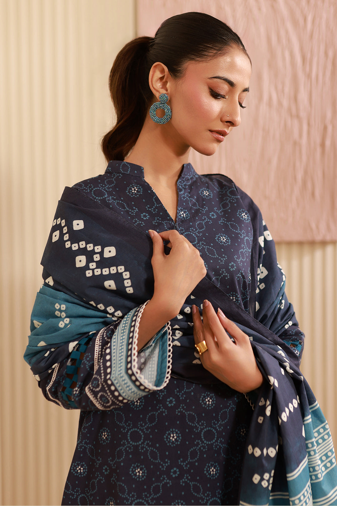 Zellbury | Unstitched 3 Piece Cambric | Shirt Shalwar Dupatta - 0642 - Libasekhas