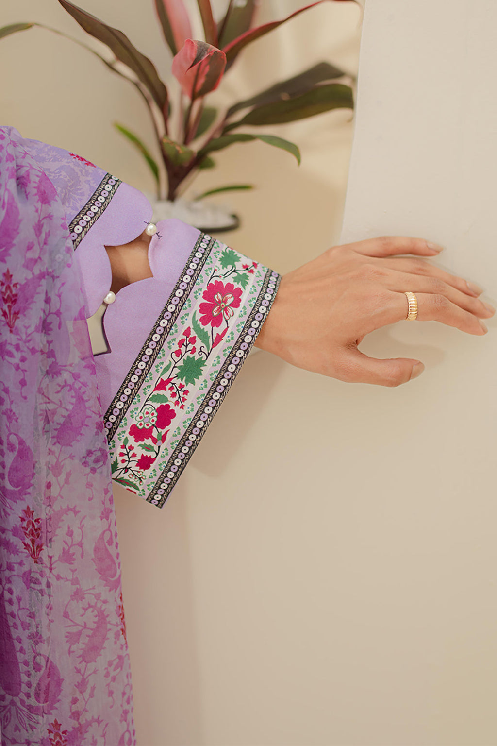 Zellbury | Unstitched 2 Piece Lawn | Embroidered Shirt Dupatta - 1659 - Libasekhas
