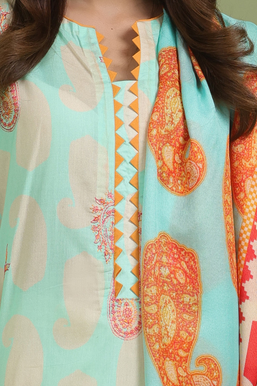Zellbury | Unstitched 2 Piece Lawn | Embroidered Shirt Dupatta - 1716 - Libasekhas