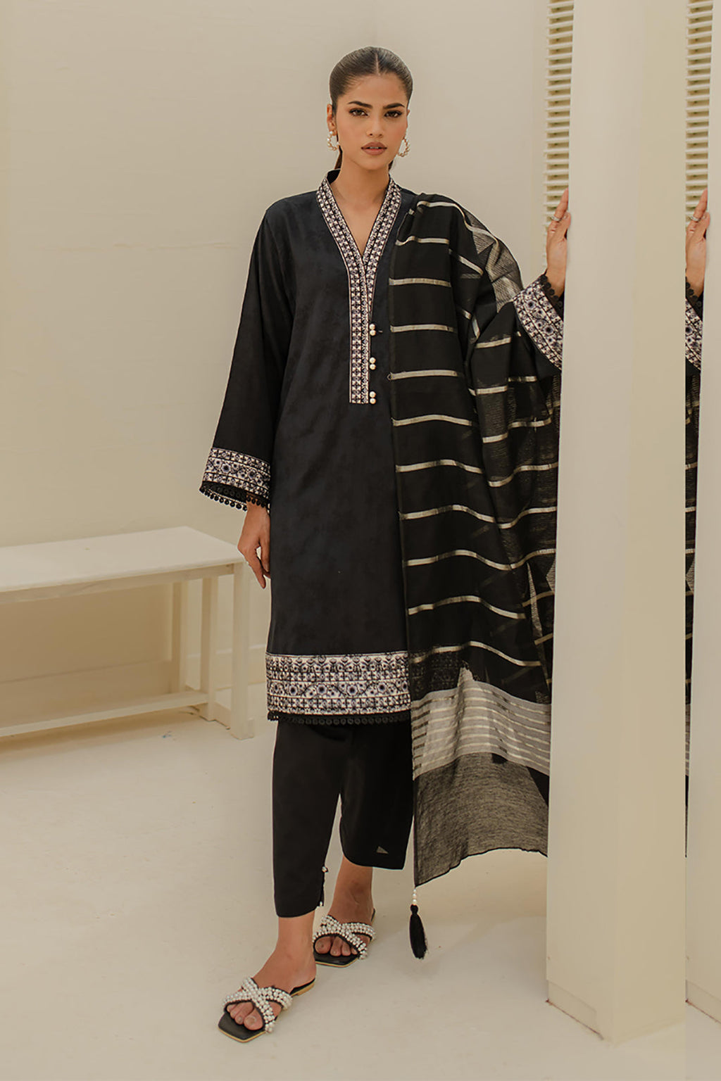 Zellbury | Unstitched 3 Piece Green | Embroidered Shirt Shalwar Dupatta - 1768 - Libasekhas