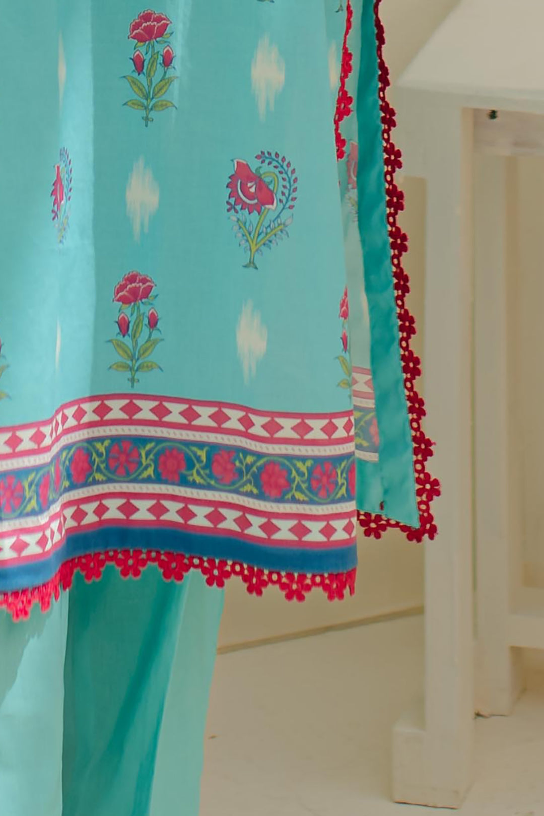 Zellbury | Unstitched 3 Piece Lawn | Shirt Shalwar Dupatta - 1193 - Libasekhas