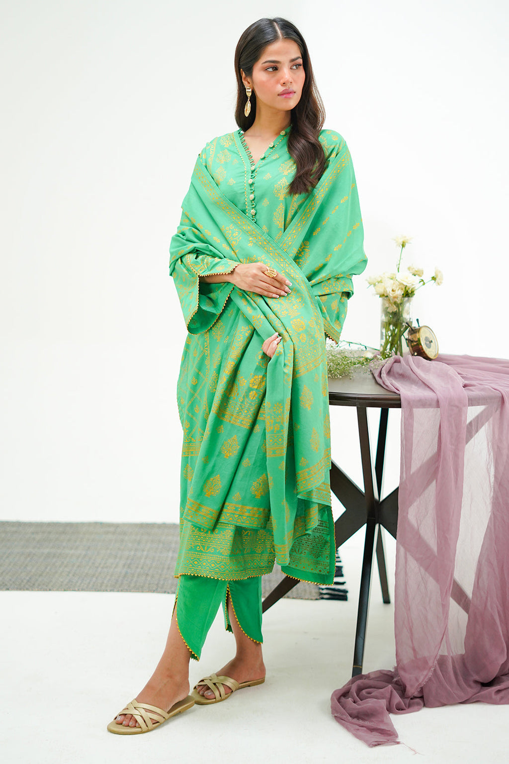 Zellbury | Unstitched 3 Piece Lawn | Shirt Shalwar Dupatta - 1237 - Libasekhas