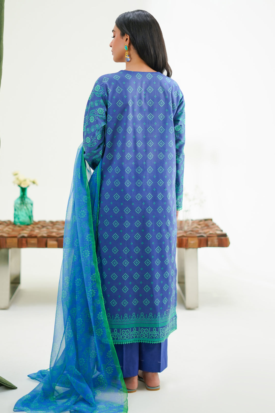 Zellbury | Unstitched 3 Piece Lawn | Shirt Shalwar Dupatta - 1417 - Libasekhas