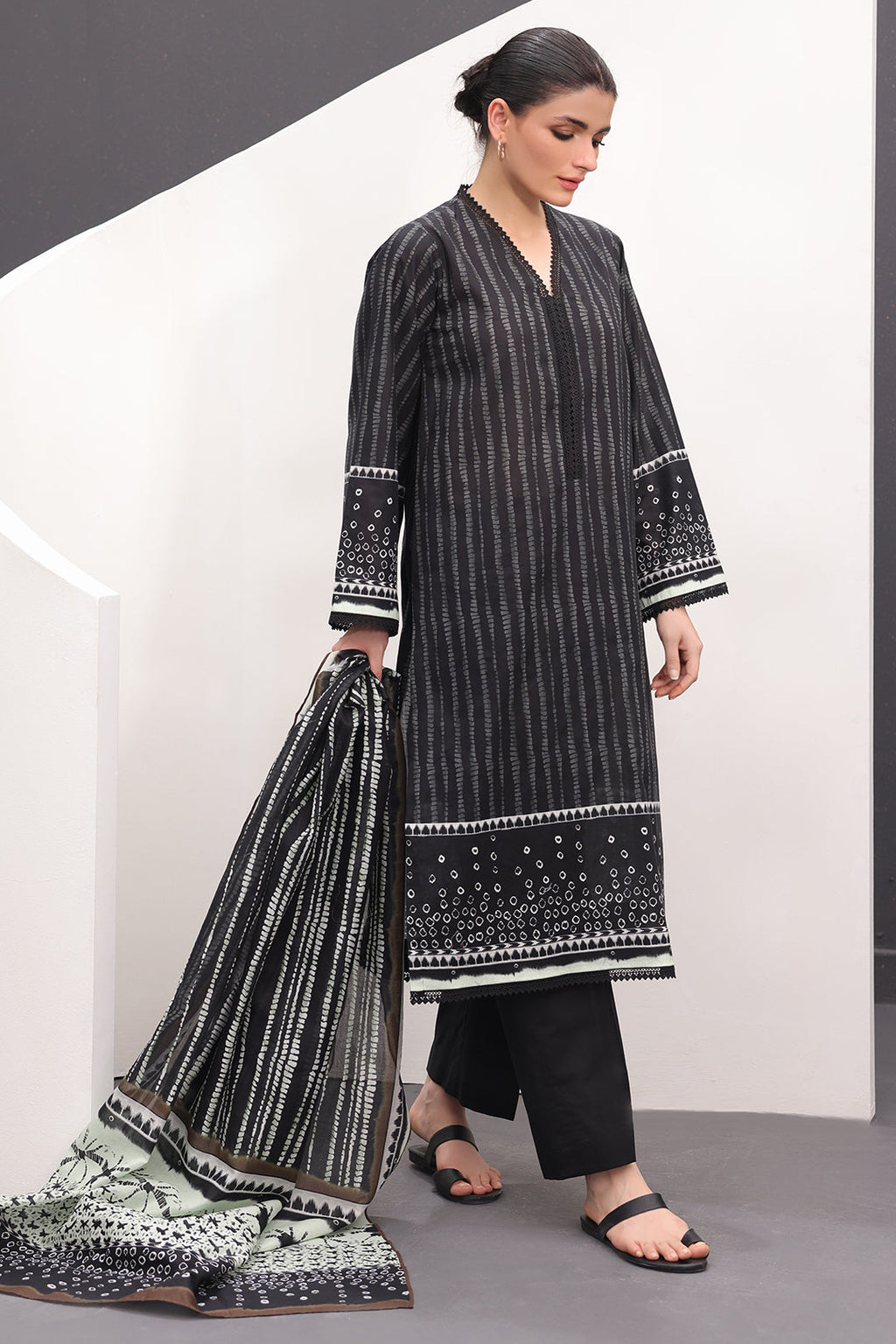 Zellbury | Unstitched 3 Piece Lawn | Shirt Shalwar Dupatta - 1509 - Libasekhas