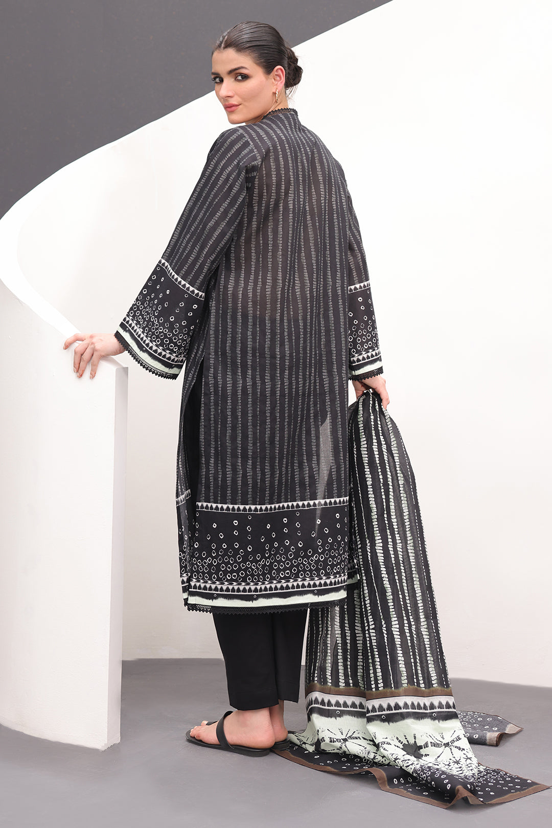 Zellbury | Unstitched 3 Piece Lawn | Shirt Shalwar Dupatta - 1509 - Libasekhas