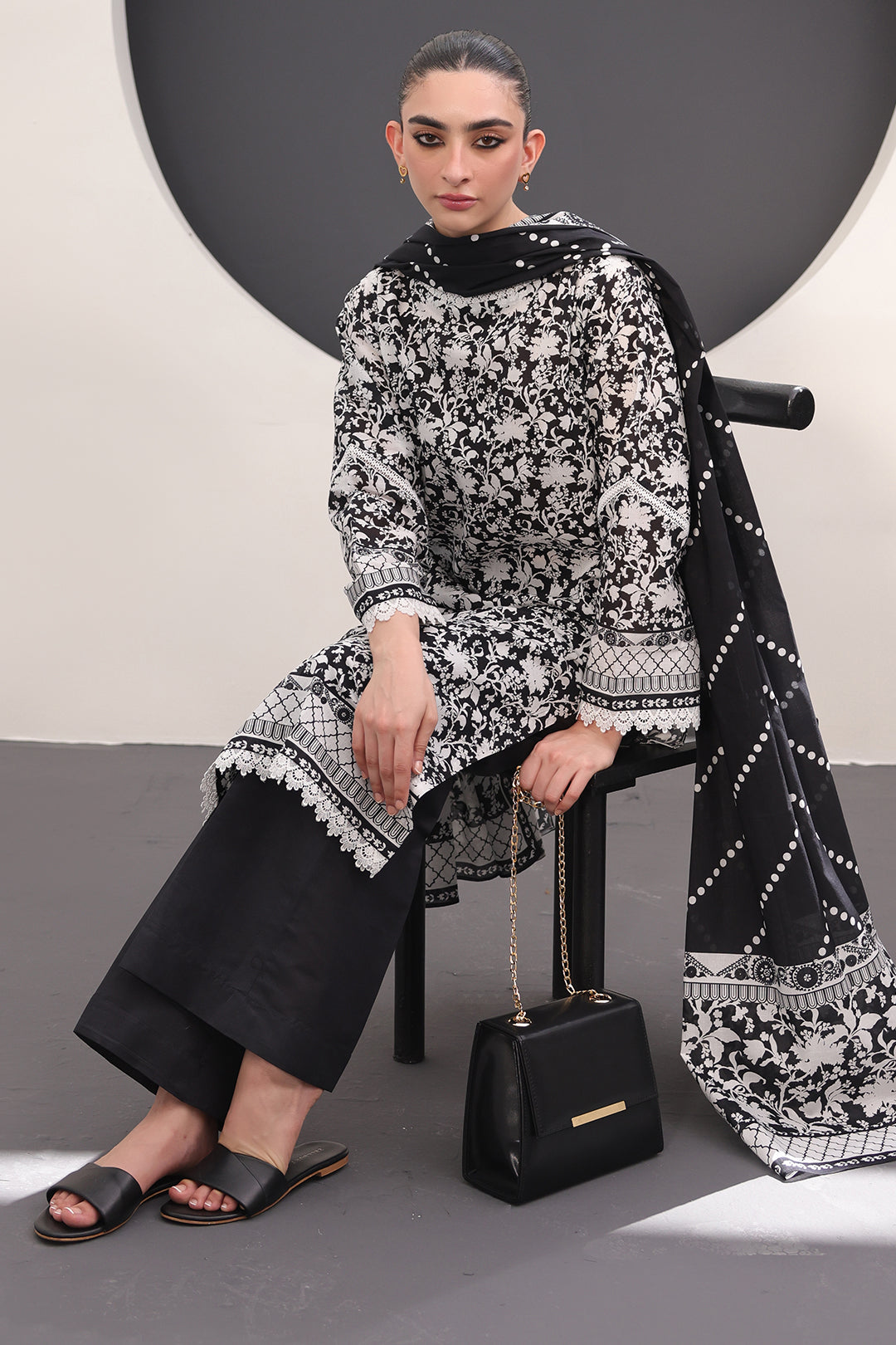 Zellbury | Unstitched 3 Piece Lawn | Shirt Shalwar Dupatta - 1526 - Libasekhas
