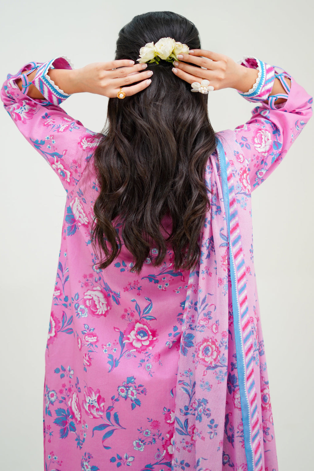 Zellbury | Unstitched 3 Piece Lawn | Shirt Shalwar Dupatta - 1569 - Libasekhas