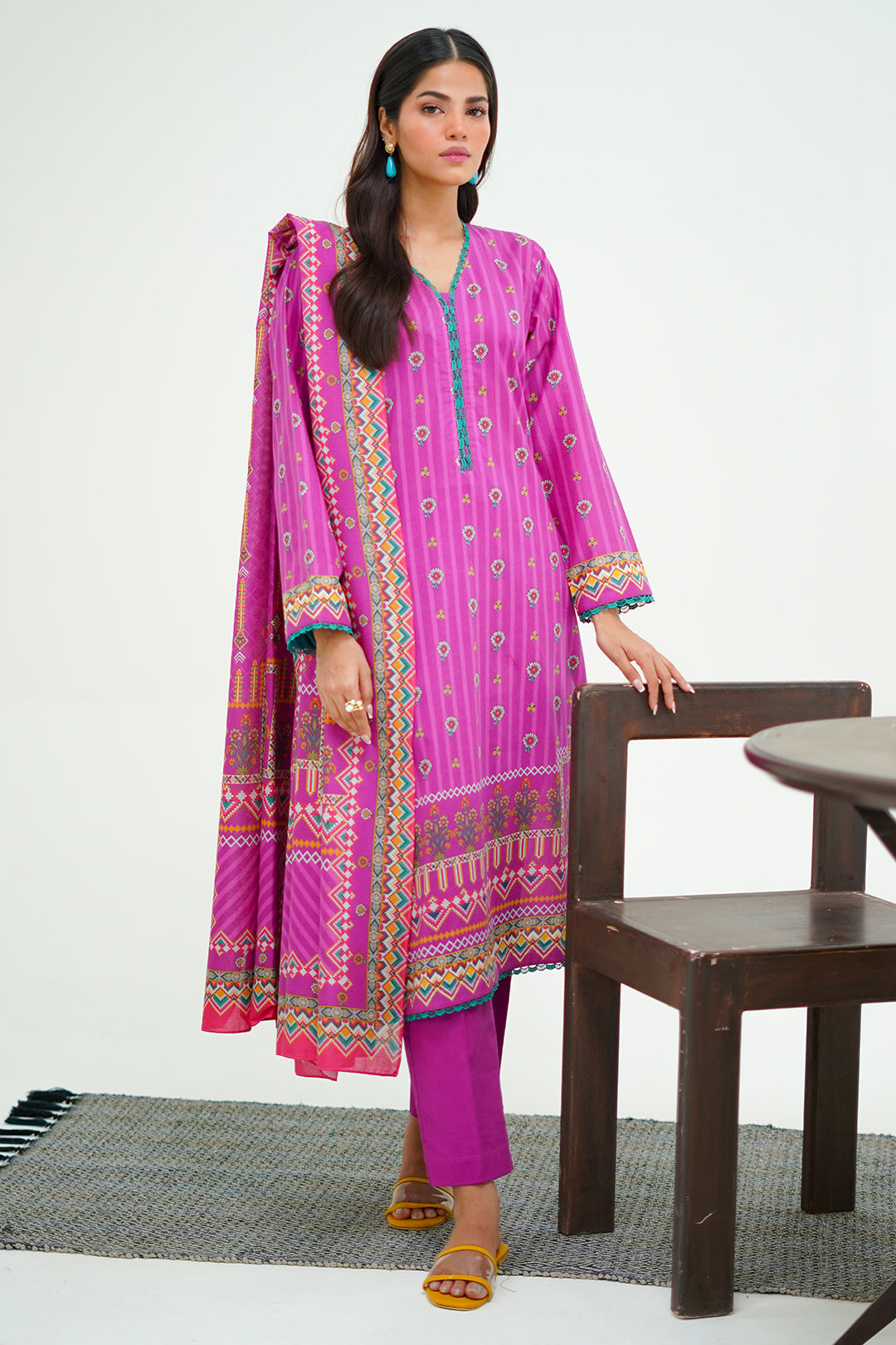 Zellbury | Unstitched 3 Piece Lawn | Shirt Shalwar Dupatta - 1671 - Libasekhas