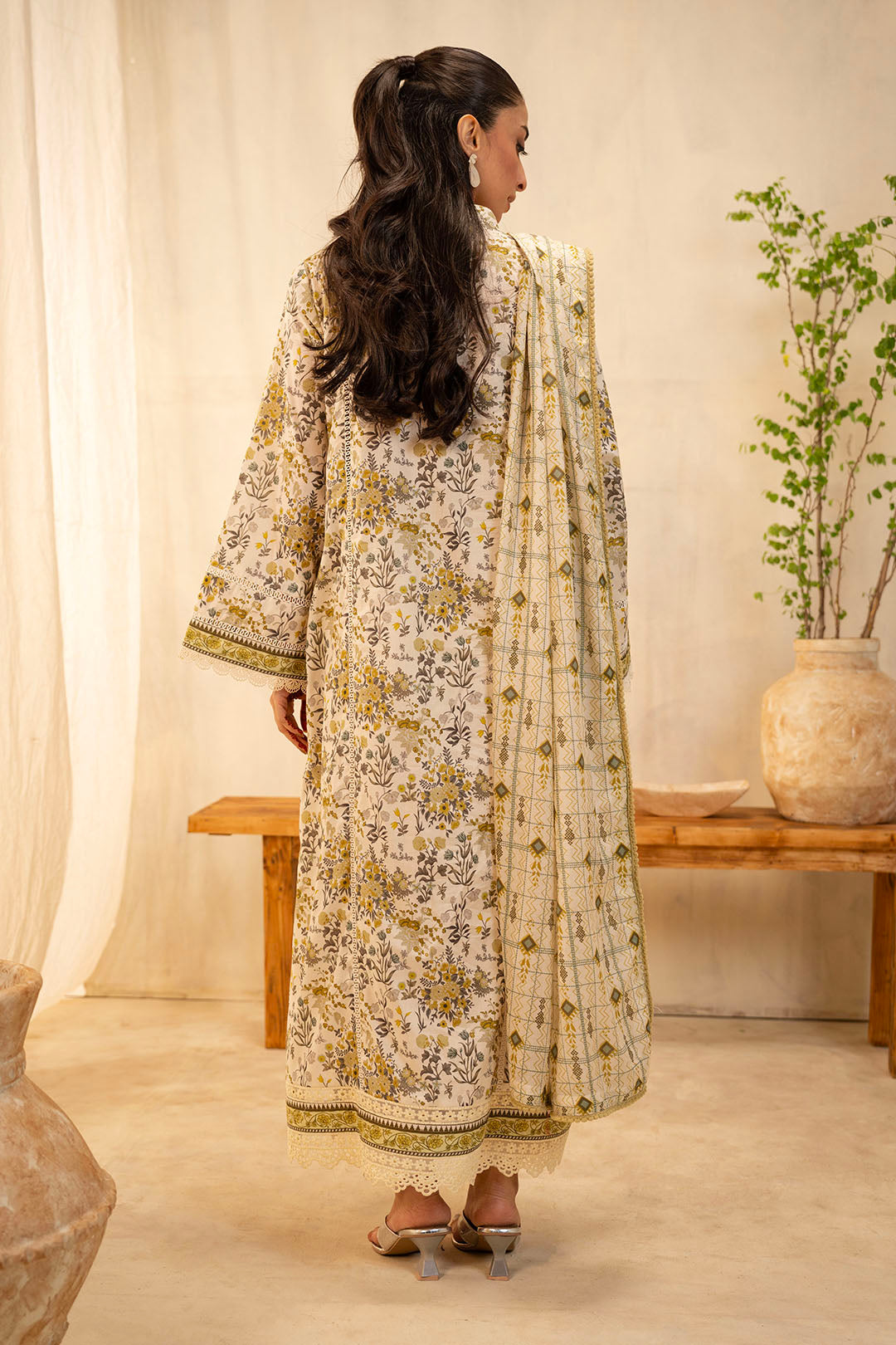 Zellbury | Unstitched 2 Piece Lawn | Shirt Dupatta - 0085 - Libasekhas