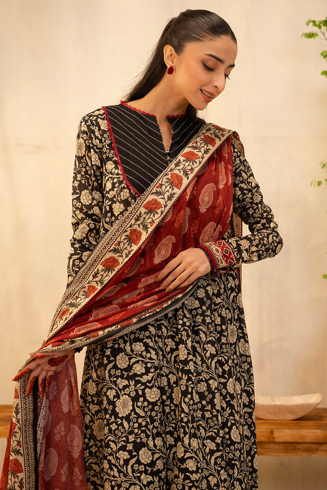 Zellbury | Unstitched 3 Piece Lawn | Shirt Shalwar Dupatta - 0030 - Libasekhas