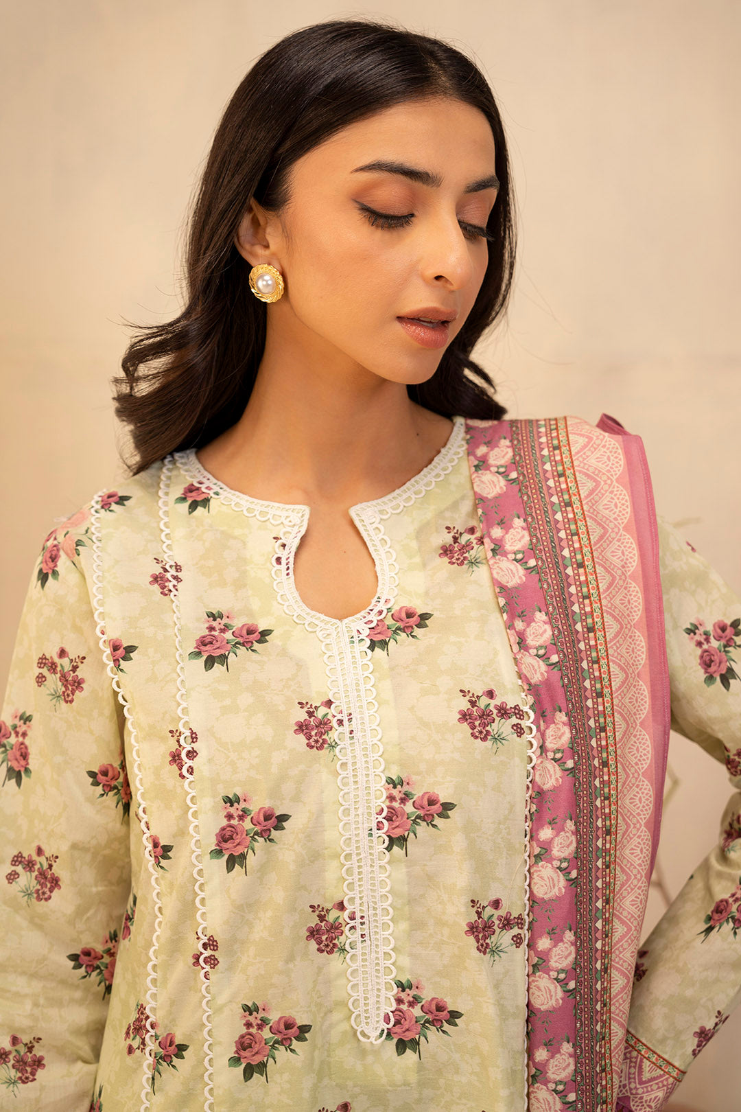 Zellbury | Unstitched 3 Piece Lawn | Shirt Shalwar Dupatta - 0039 - Libasekhas