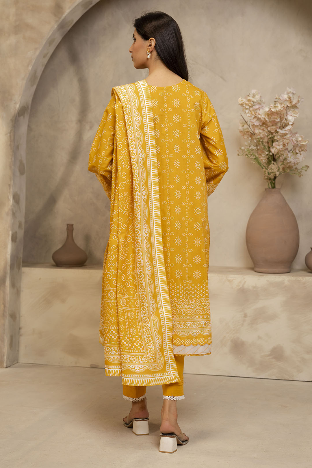 Zellbury | Unstitched 3 Piece Lawn | Shirt Shalwar Dupatta - 0056 - Libasekhas