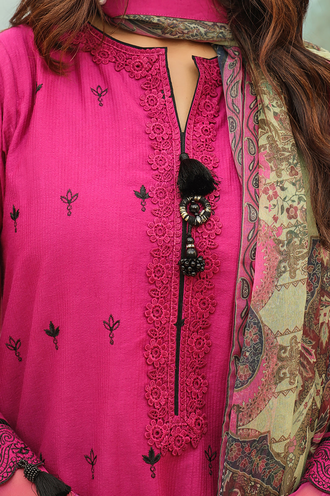 Zellbury | Unstitched 3 Piece Khaddar | Embroidered Shirt Shalwar Dupatta - 0772 - Libasekhas