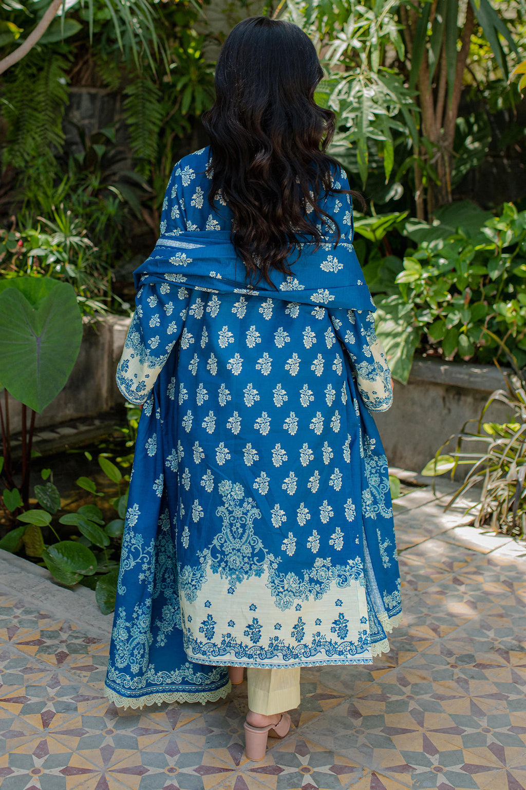 Zellbury | Unstitched 2 Piece Khaddar | Embroidered Shirt Dupatta - 0264 - Libasekhas