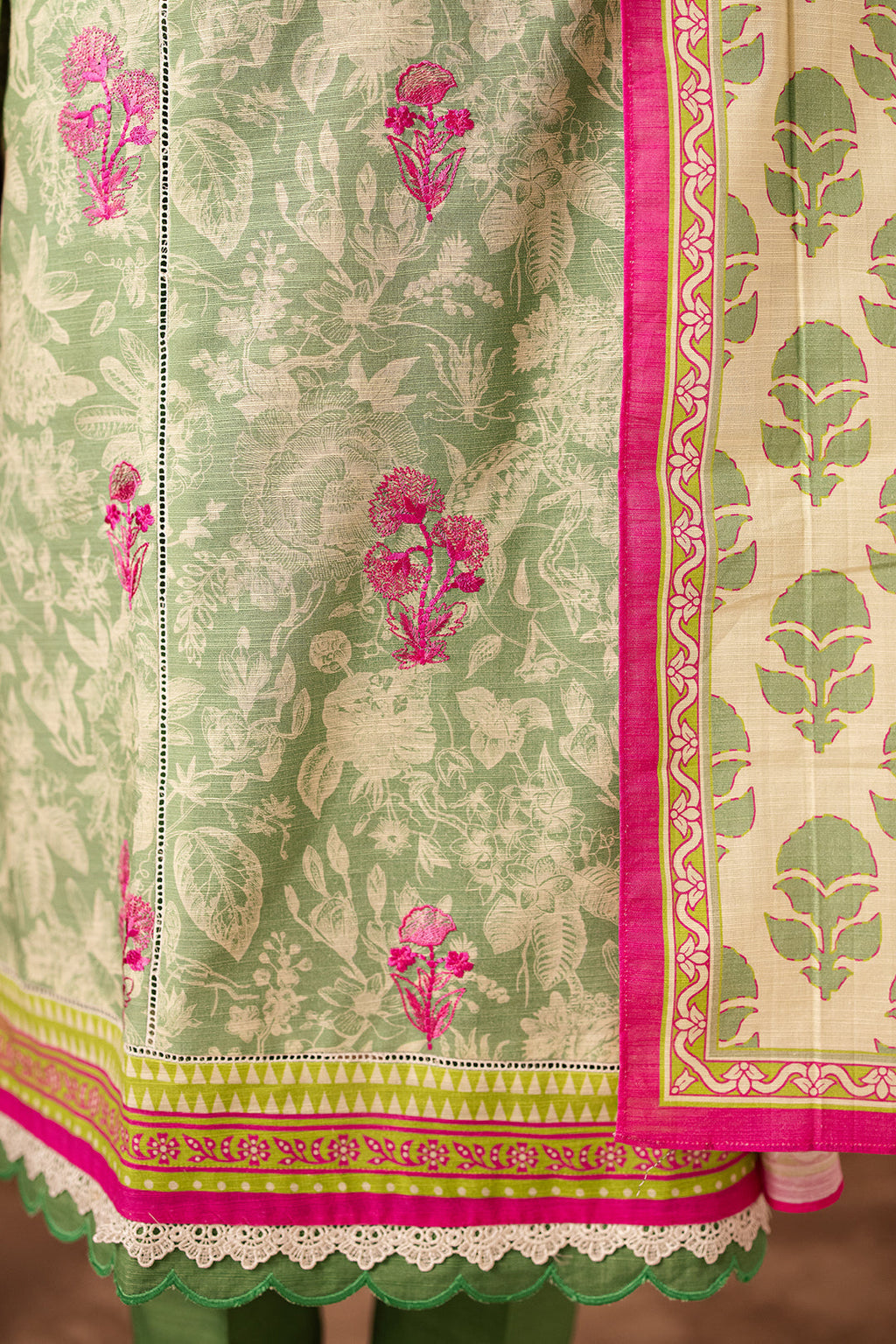 Zellbury | Unstitched 2 Piece Khaddar | Embroidered Shirt Dupatta - 0266 - Libasekhas