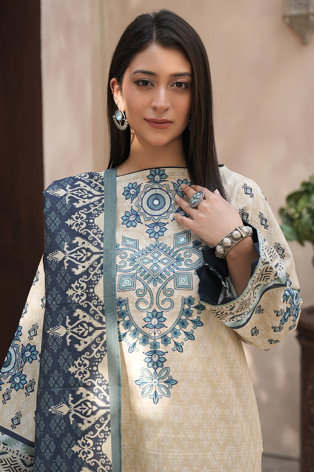 Zellbury | Unstitched 2 Piece Khaddar | Embroidered Shirt Dupatta - 0349 - Libasekhas
