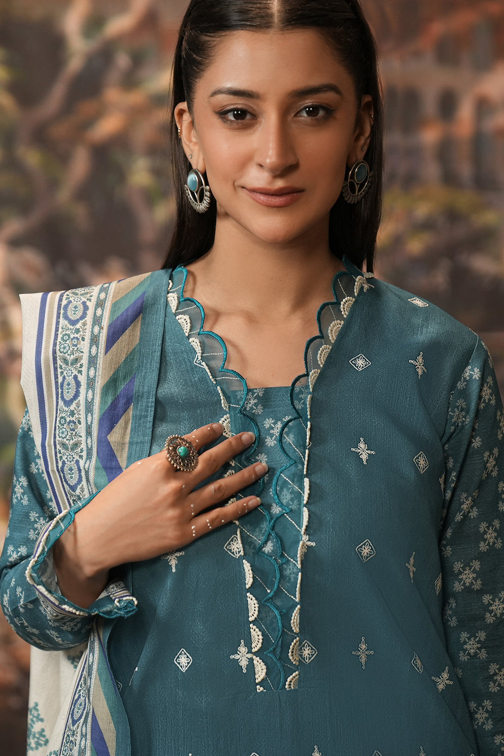 Zellbury | Unstitched 2 Piece Khaddar | Embroidered Shirt Dupatta - 0350 - Libasekhas