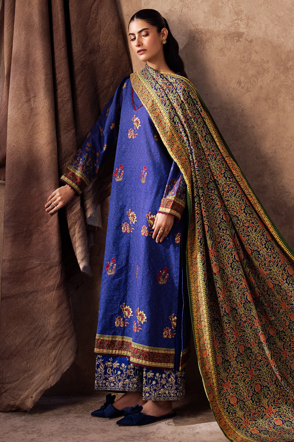 Zellbury | Unstitched 3 Piece Khaddar | Embroidered Shirt Shalwar Dupatta - 0221 - Libasekhas