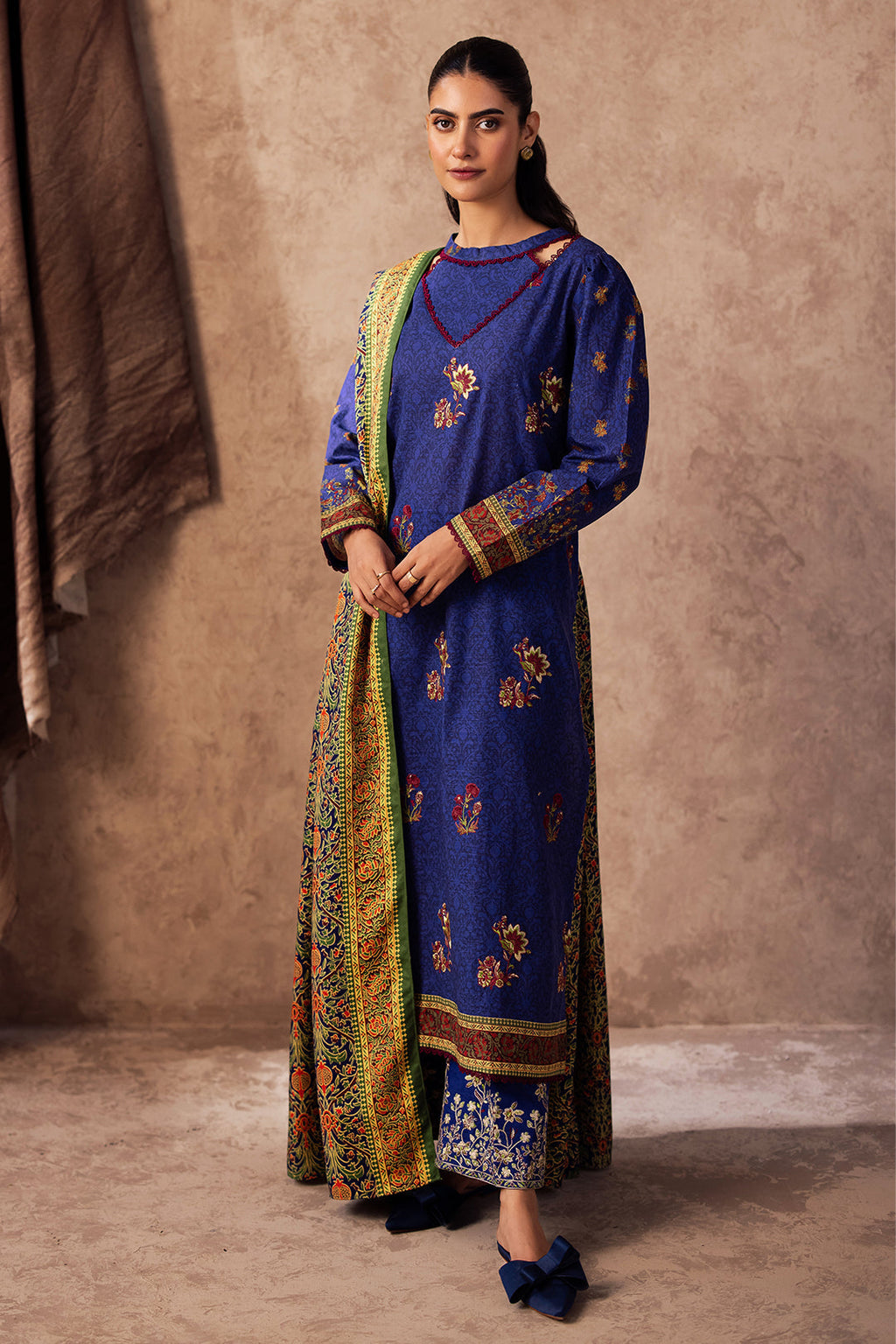 Zellbury | Unstitched 3 Piece Khaddar | Embroidered Shirt Shalwar Dupatta - 0221 - Libasekhas