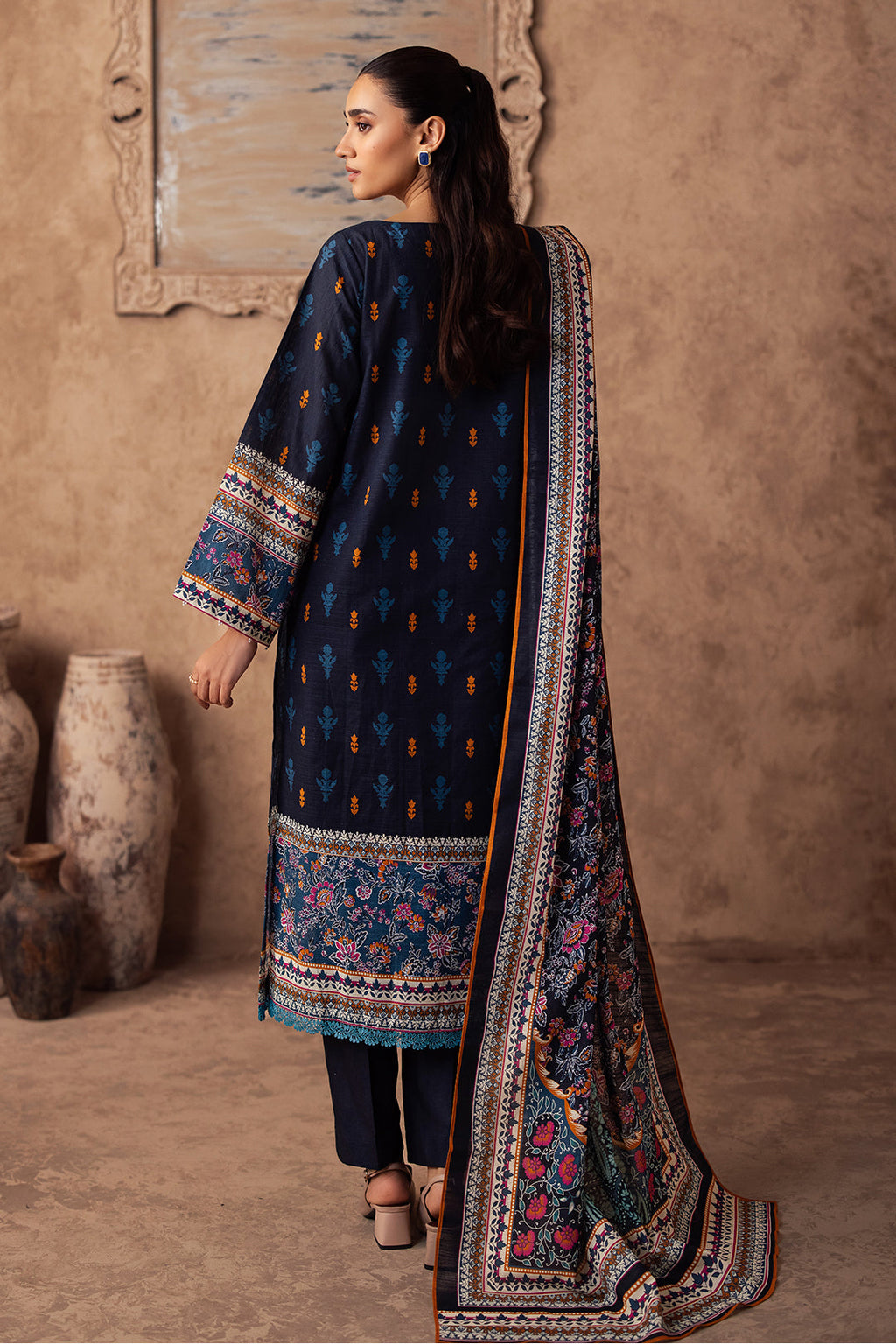 Zellbury | Unstitched 3 Piece Khaddar | Embroidered Shirt Shalwar Dupatta - 0225 - Libasekhas