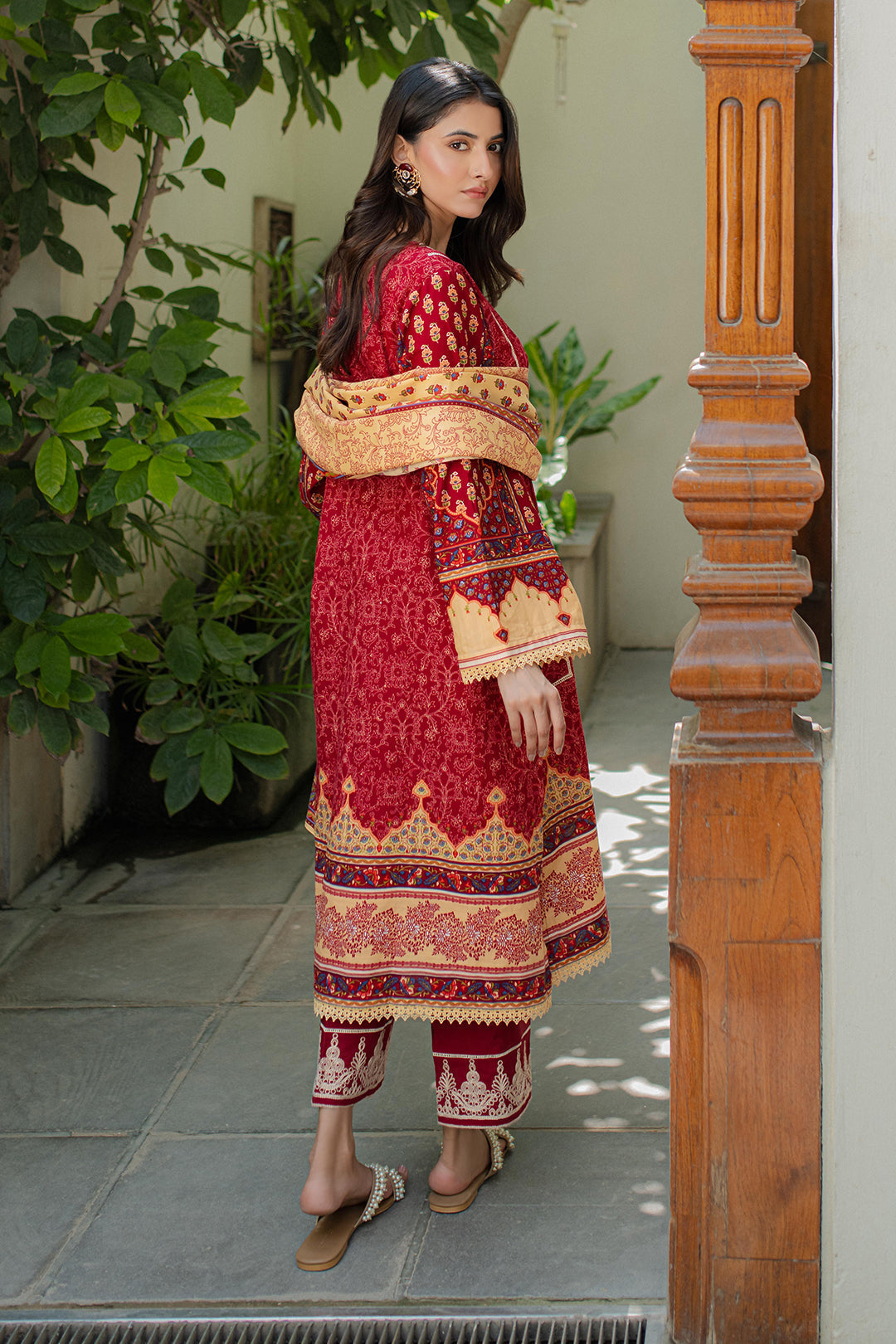 Zellbury | Unstitched 3 Piece Khaddar | Embroidered Shirt Shalwar Dupatta - 0309 - Libasekhas
