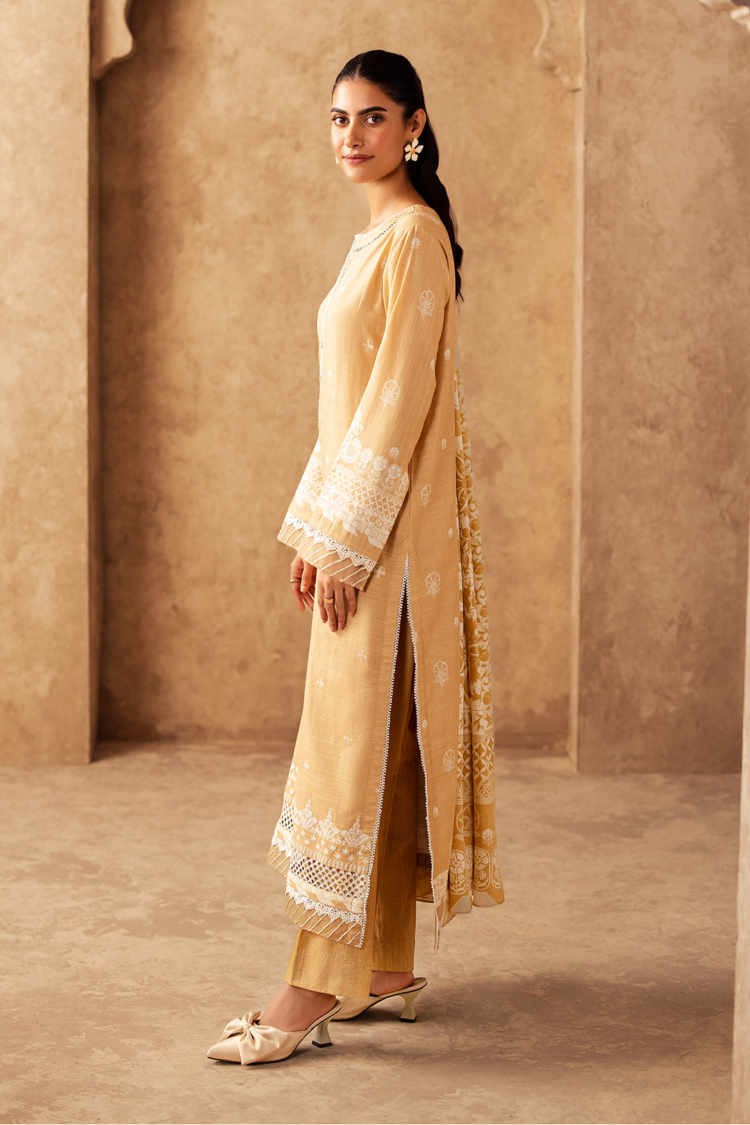 Zellbury | Unstitched 3 Piece Khaddar | Embroidered Shirt Shalwar Shawl - 0310 - Libasekhas