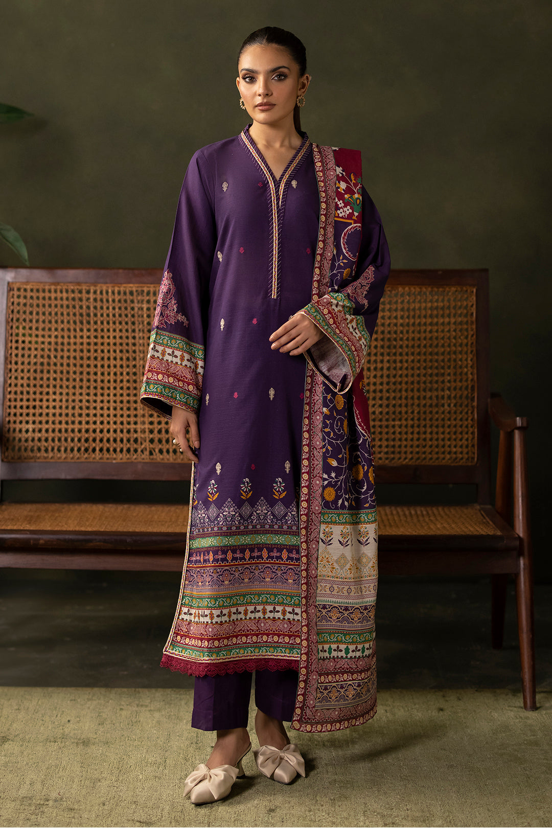 Zellbury | Unstitched 3 Piece Khaddar | Embroidered Shirt Shalwar Dupatta - 0311 - Libasekhas