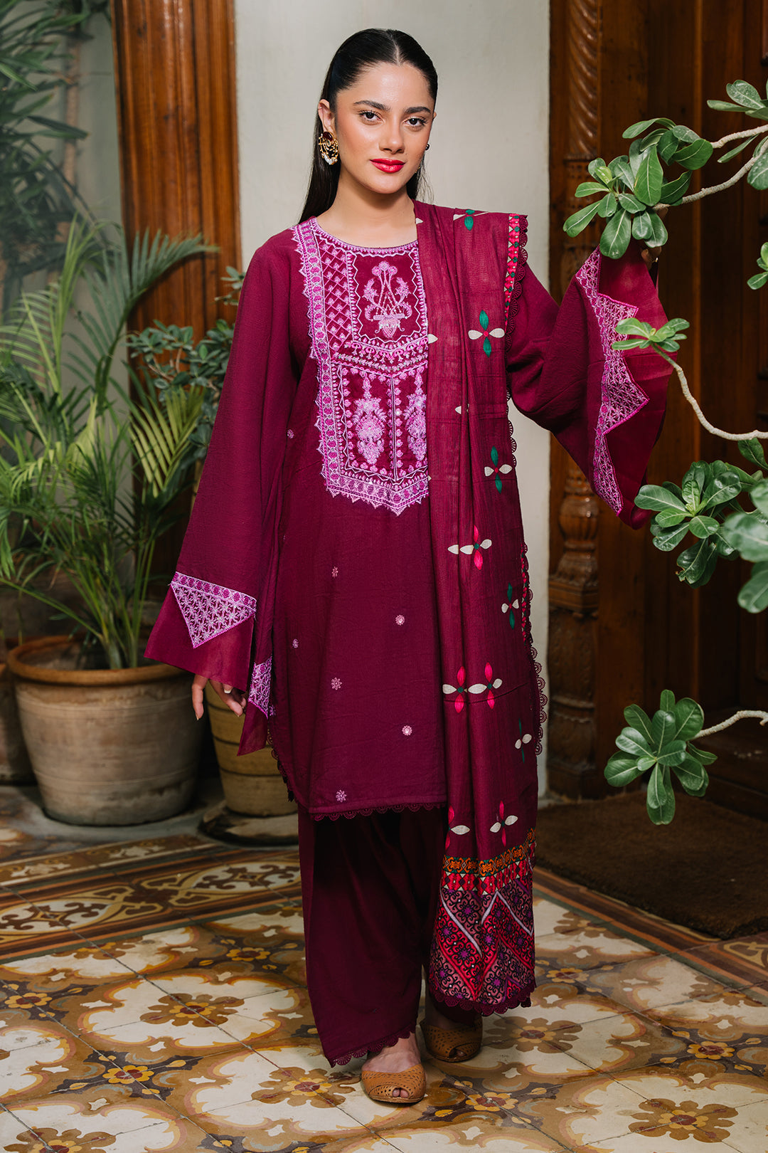Zellbury | Unstitched 3 Piece Khaddar | Embroidered Shirt Shalwar Dupatta - 0319 - Libasekhas